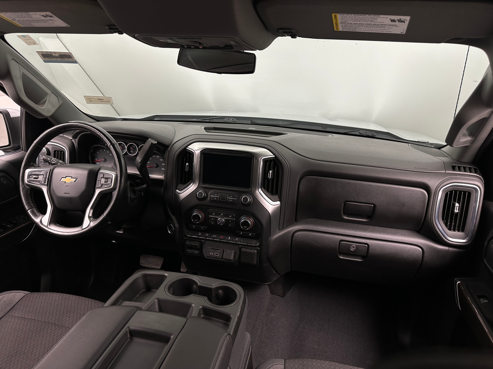 Thumbnail: 2020 Chevrolet Silverado 1500 - 3