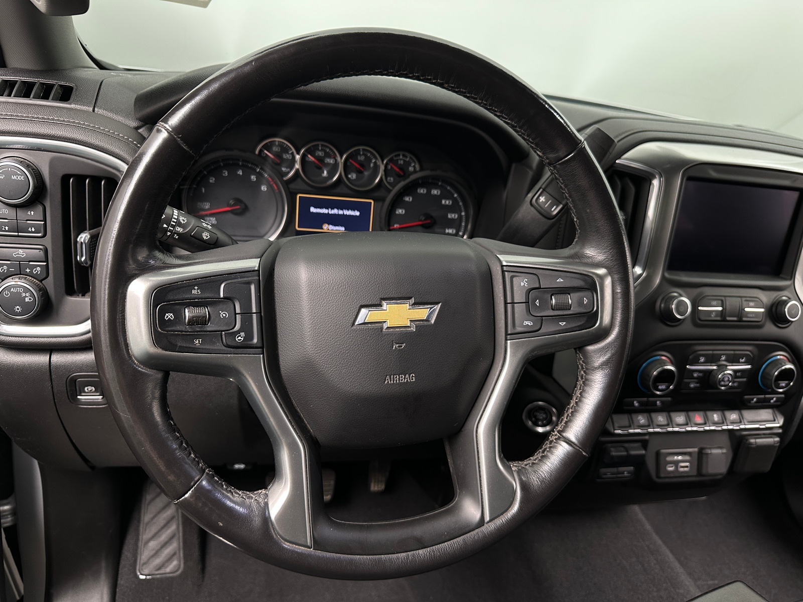 Thumbnail: 2020 Chevrolet Silverado 1500 - 5