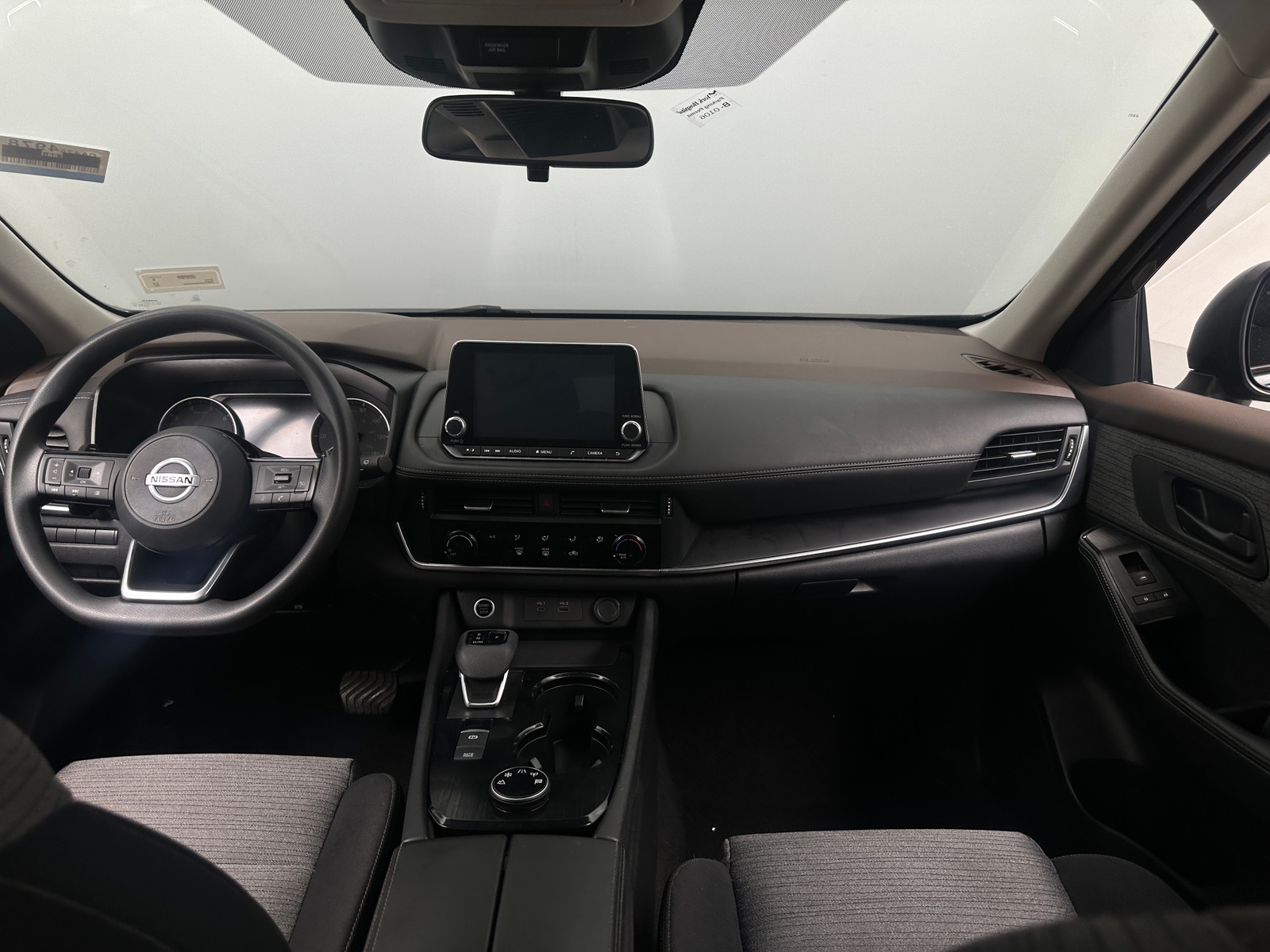 Thumbnail: 2021 Nissan Rogue - 3