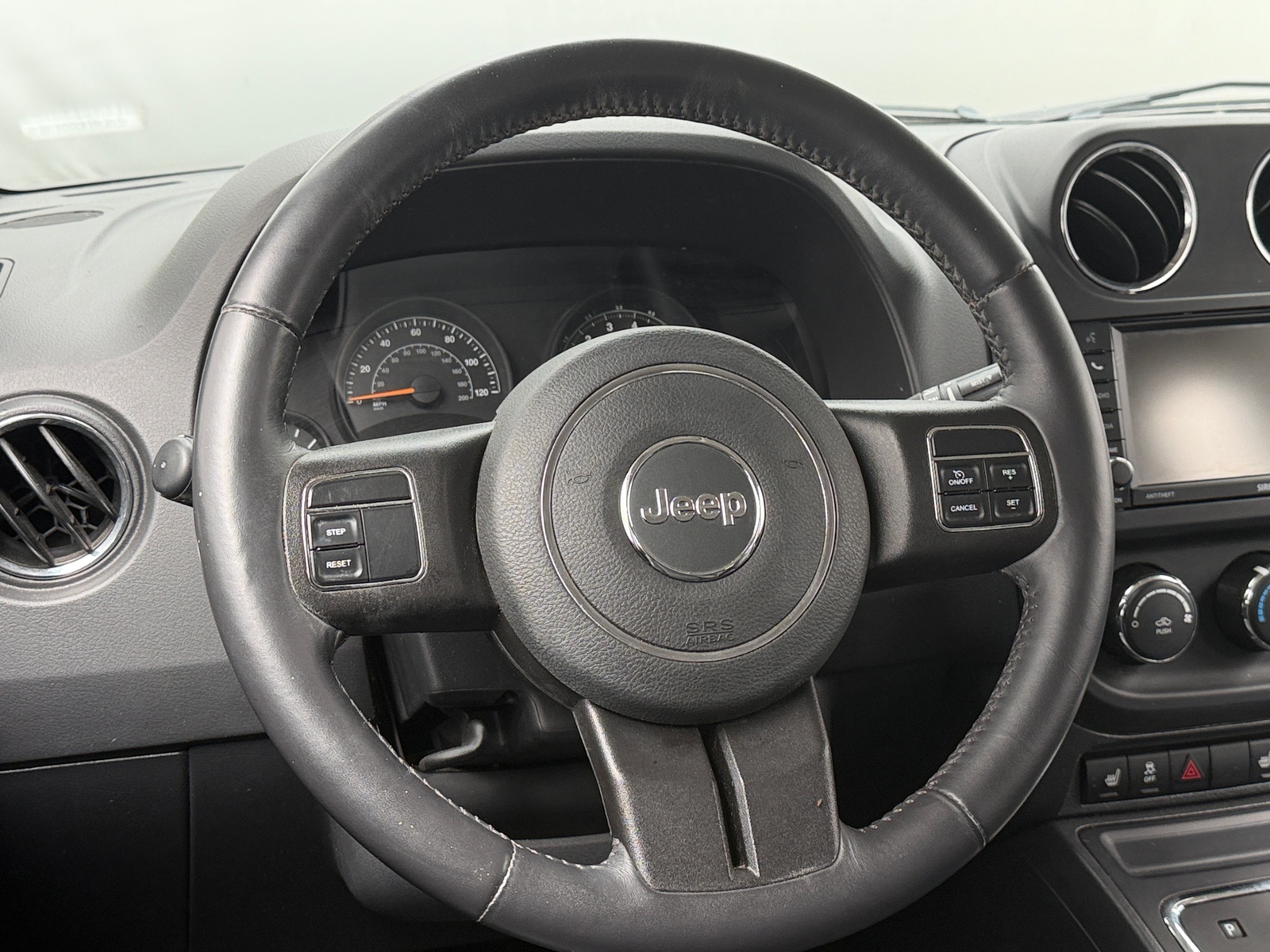 Thumbnail: 2016 Jeep Patriot - 4