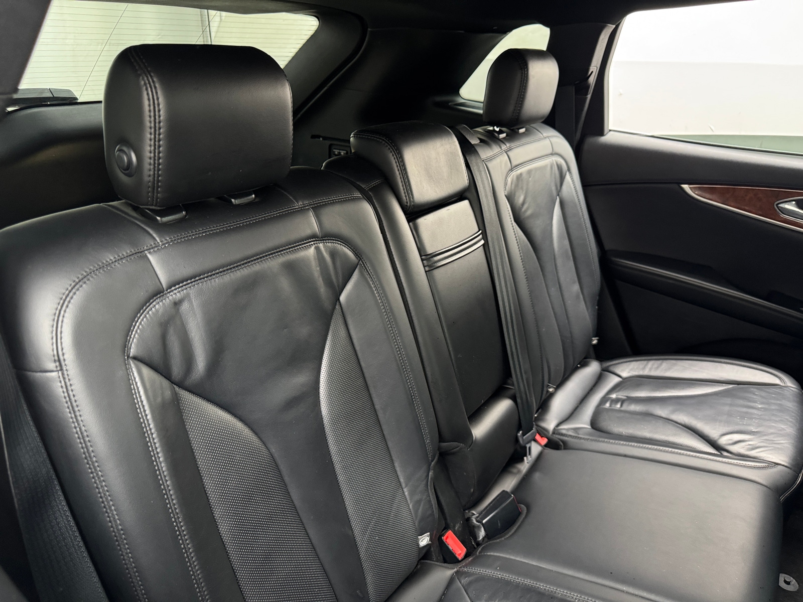 Thumbnail: 2019 Lincoln Nautilus - 5