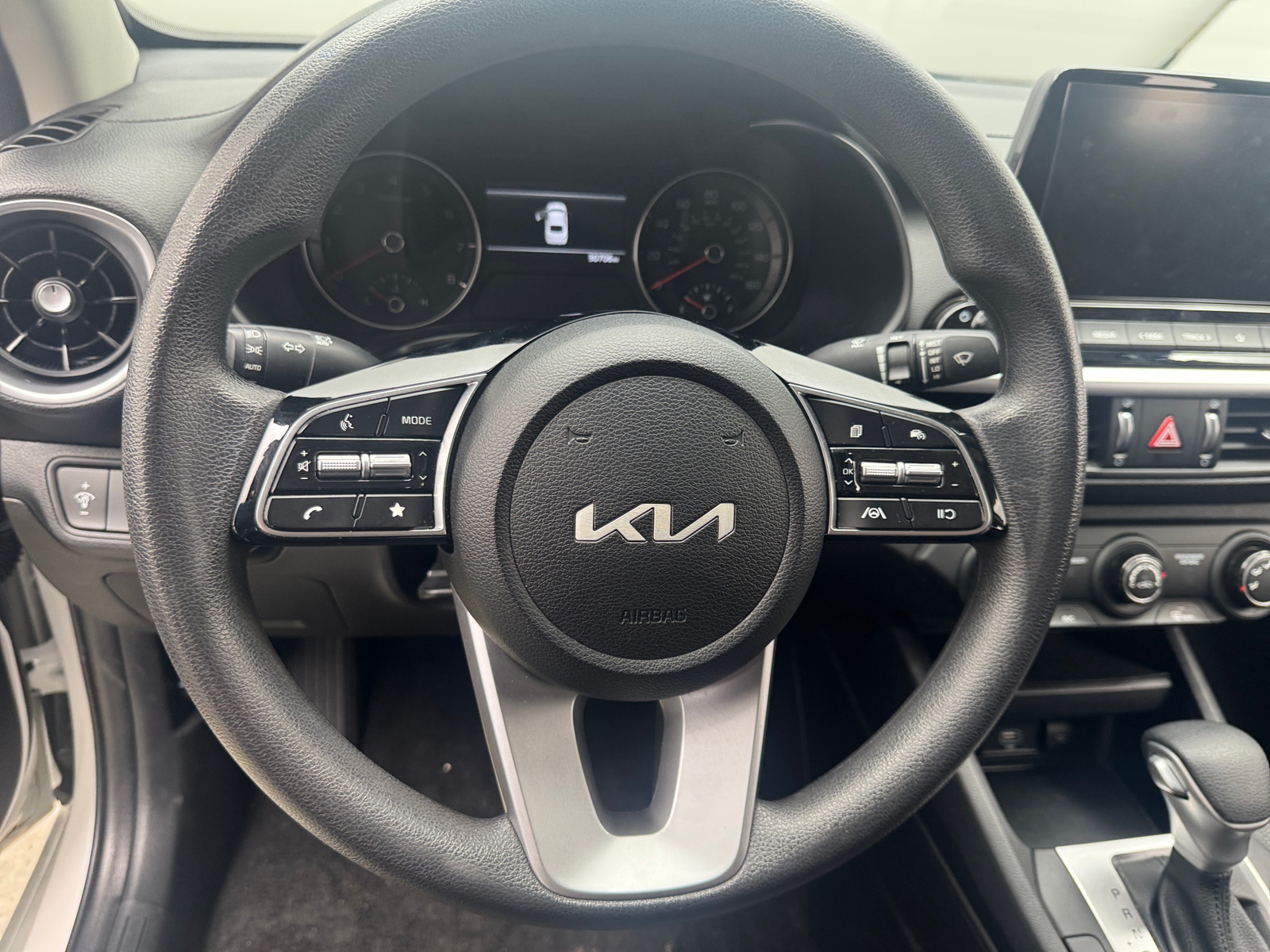 Thumbnail: 2024 Kia Forte - 5
