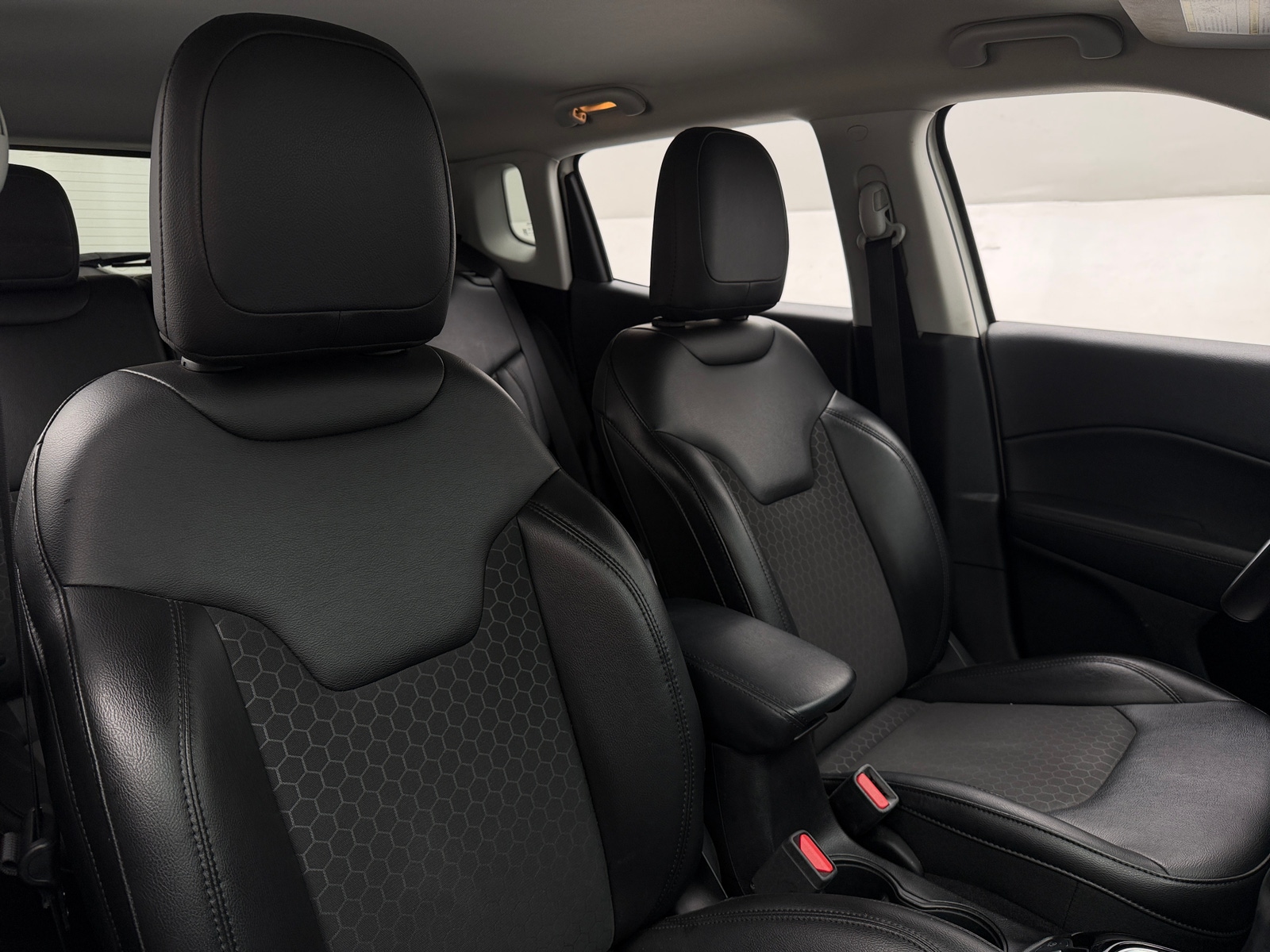 Thumbnail: 2019 Jeep Compass - 2