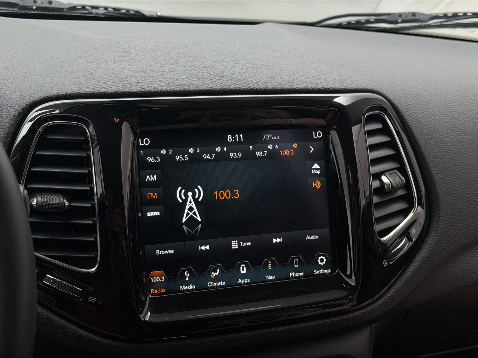Thumbnail: 2019 Jeep Compass - 4