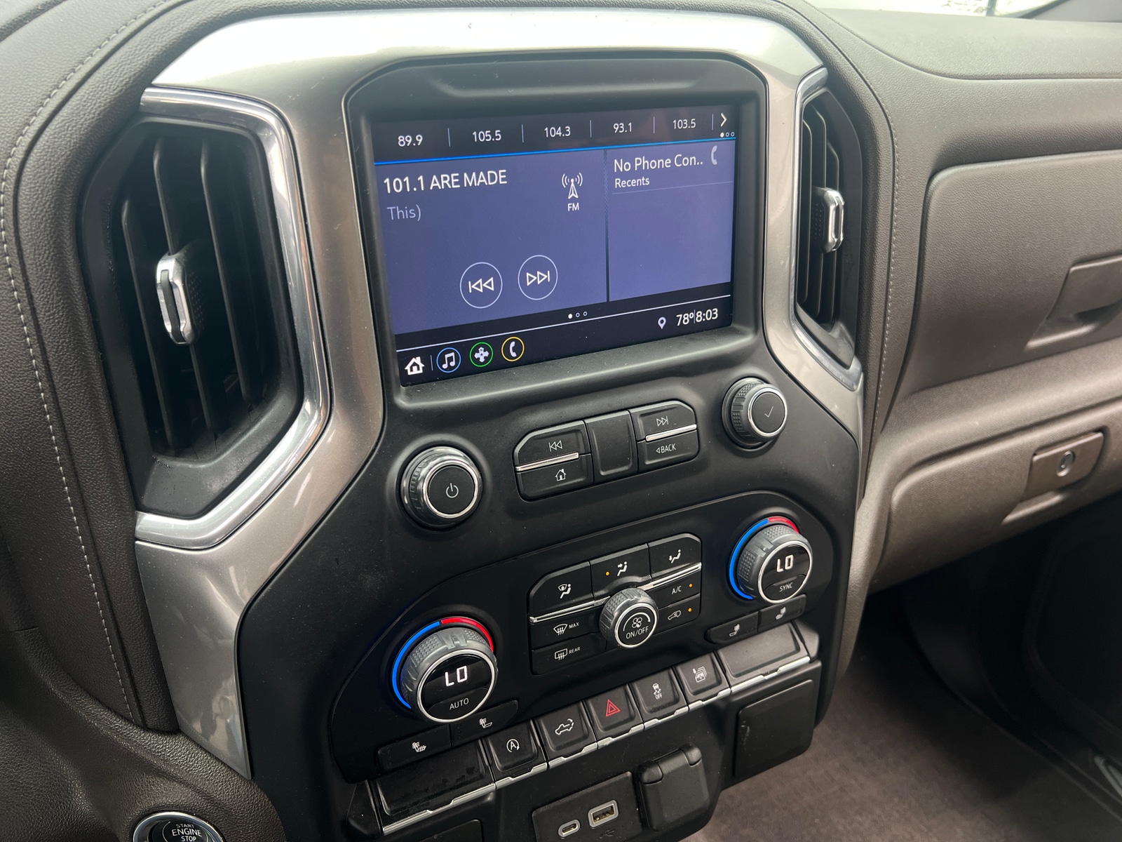 Thumbnail: 2020 Chevrolet Silverado 1500 - 4