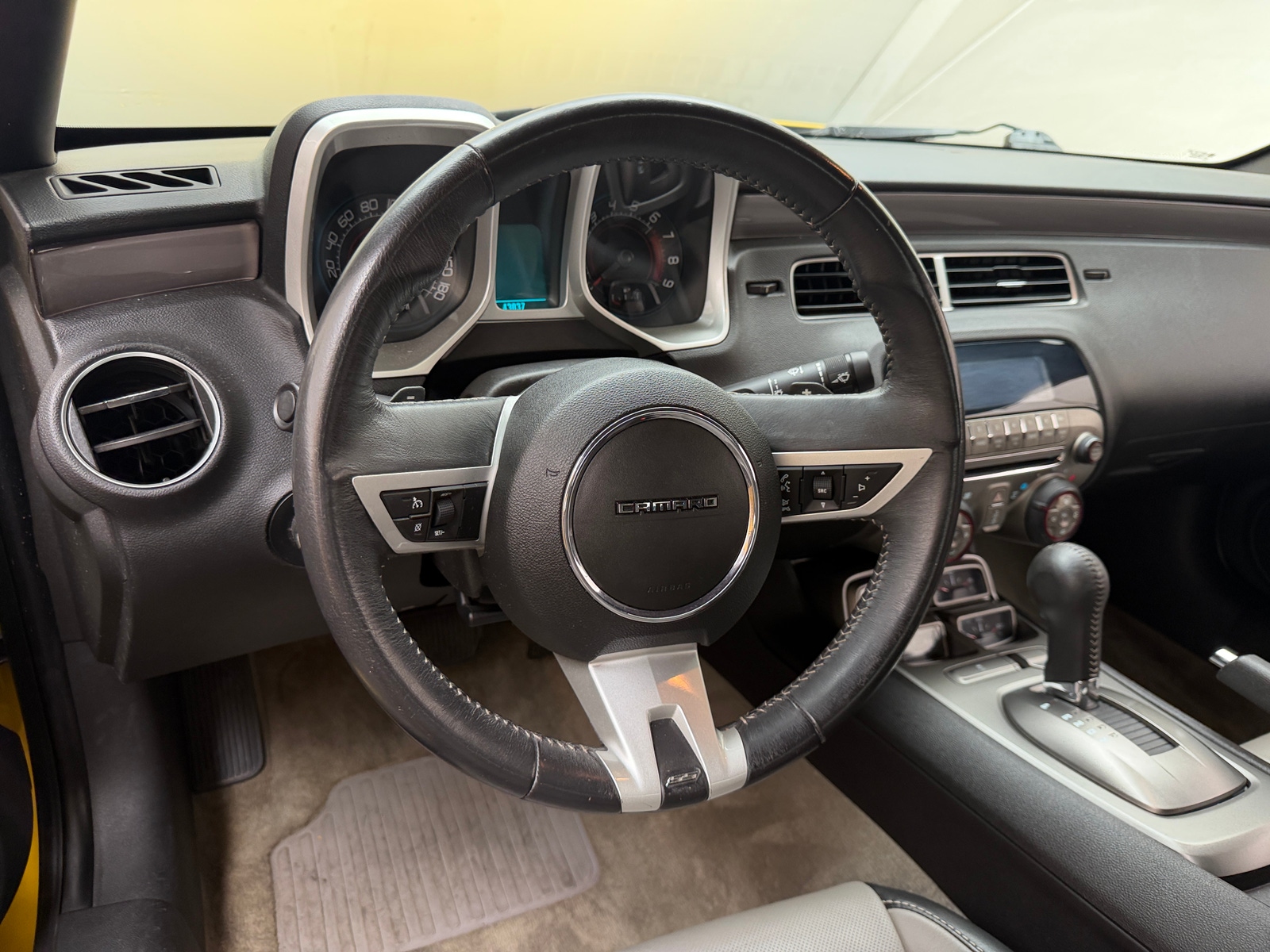 Thumbnail: 2011 Chevrolet Camaro - 4