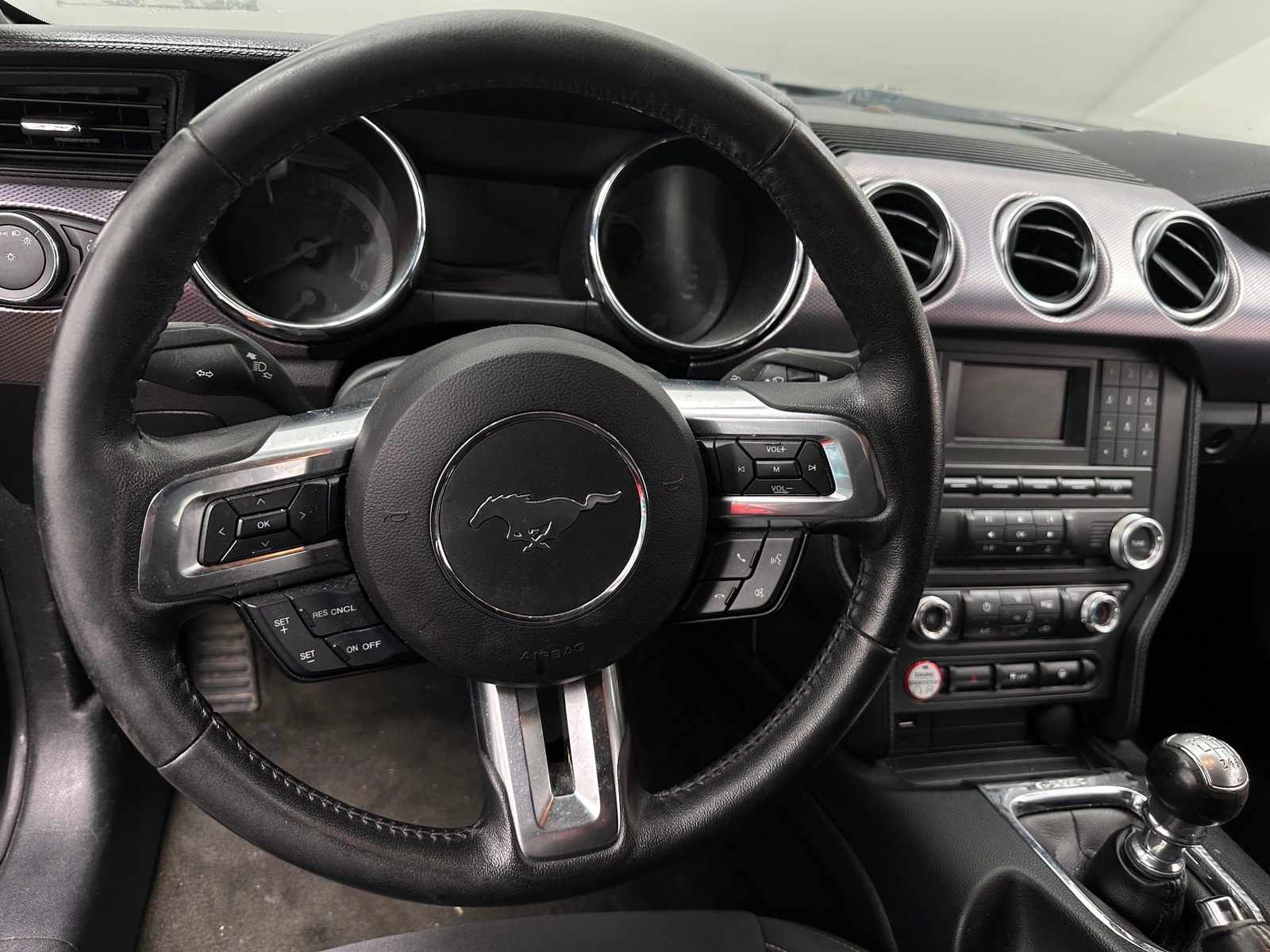 Thumbnail: 2017 Ford Mustang - 4