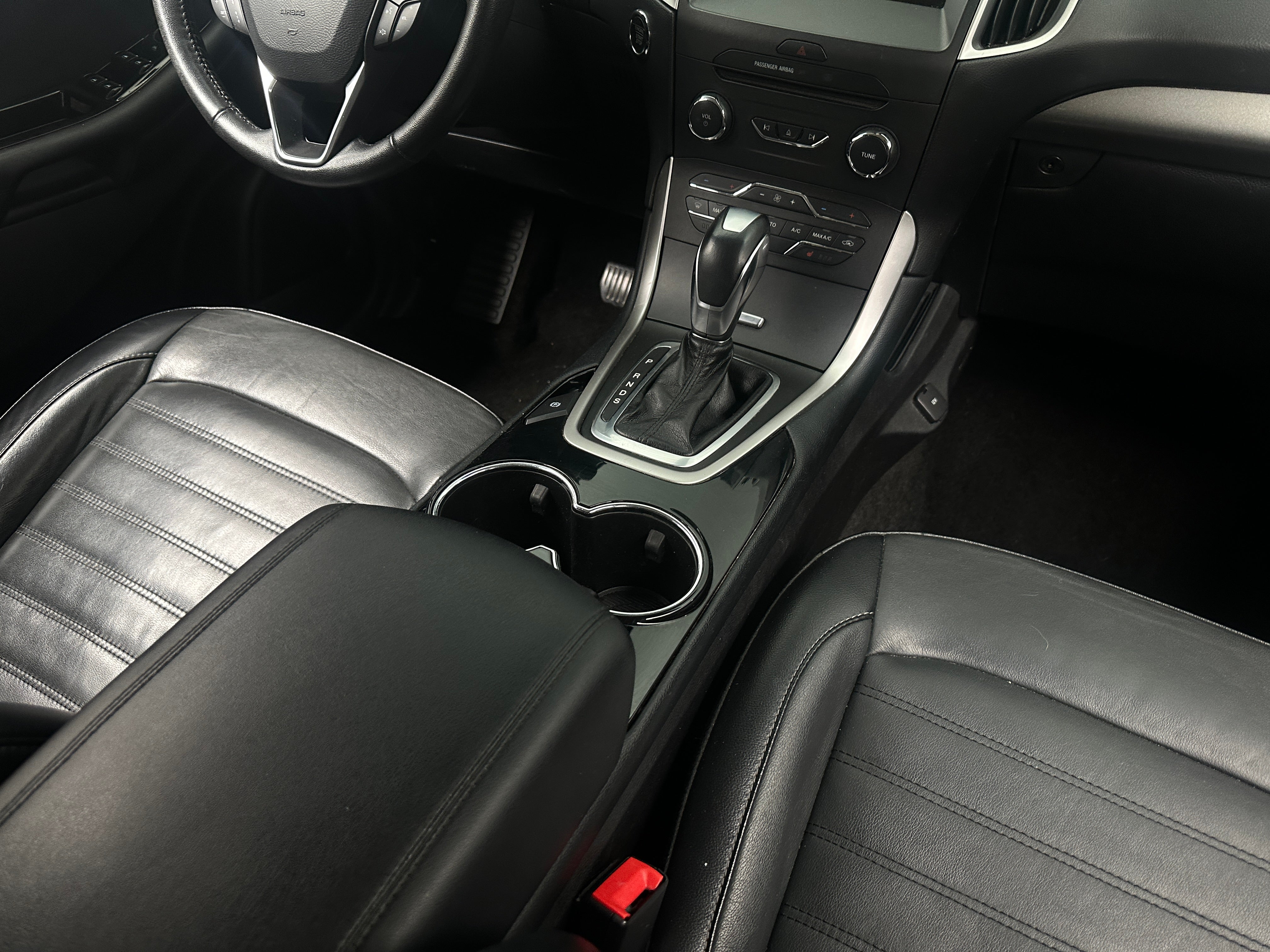 2018 Ford Edge SEL - Photo 7