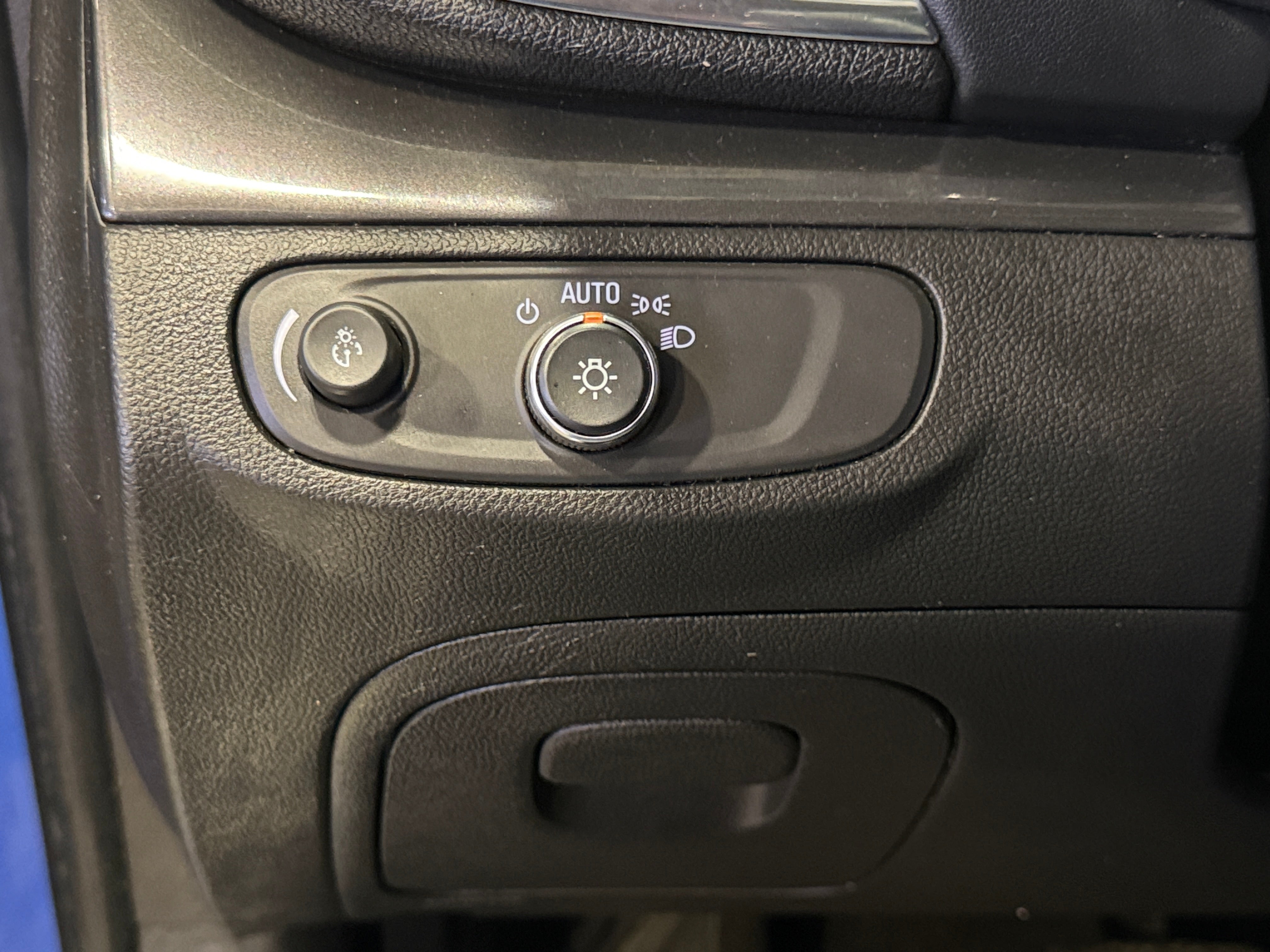 Used 2018 Buick Encore Preferred with VIN KL4CJASB7JB641631 for sale in Auburn, WA