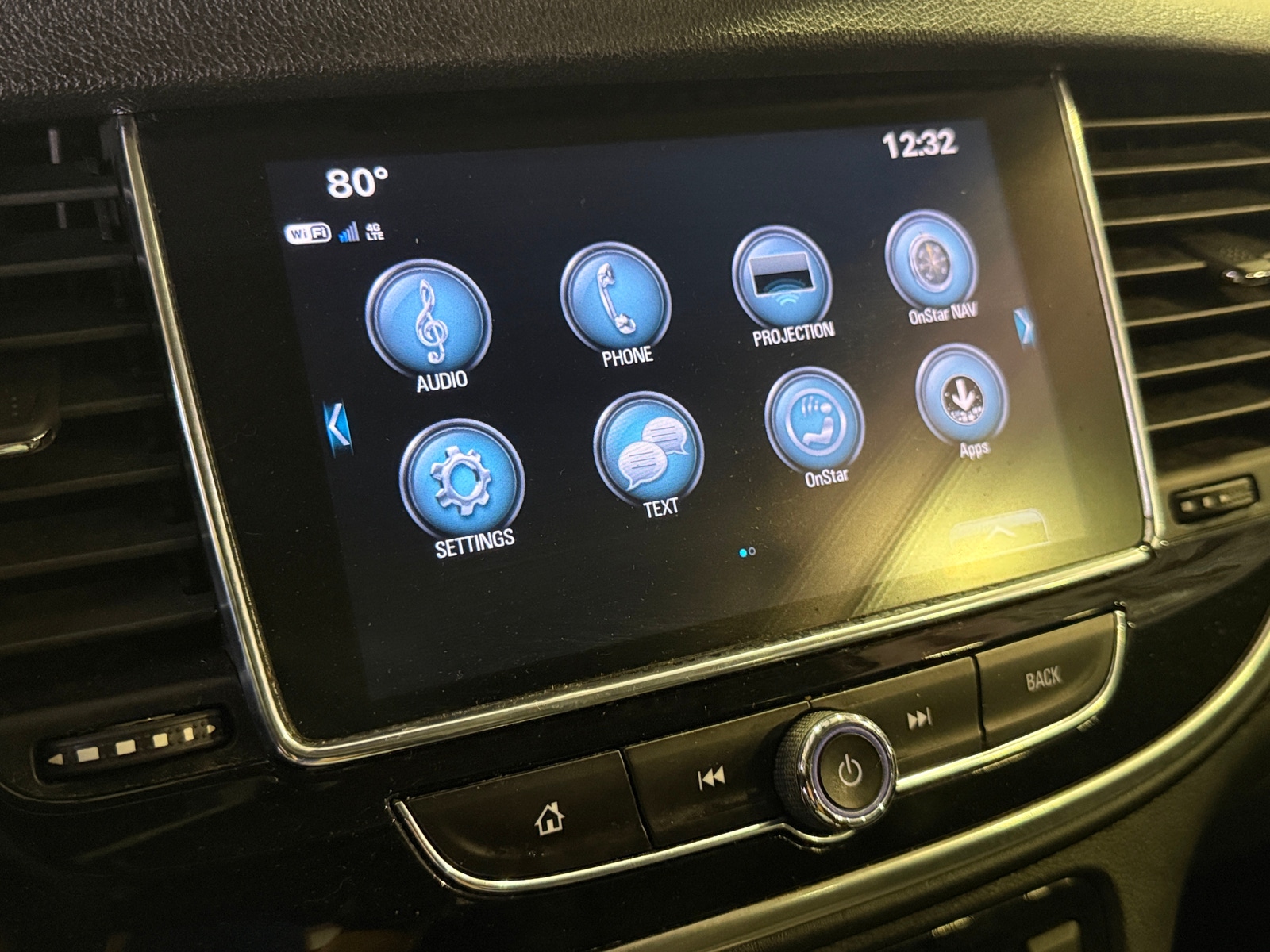Thumbnail: 2018 Buick Encore - 3