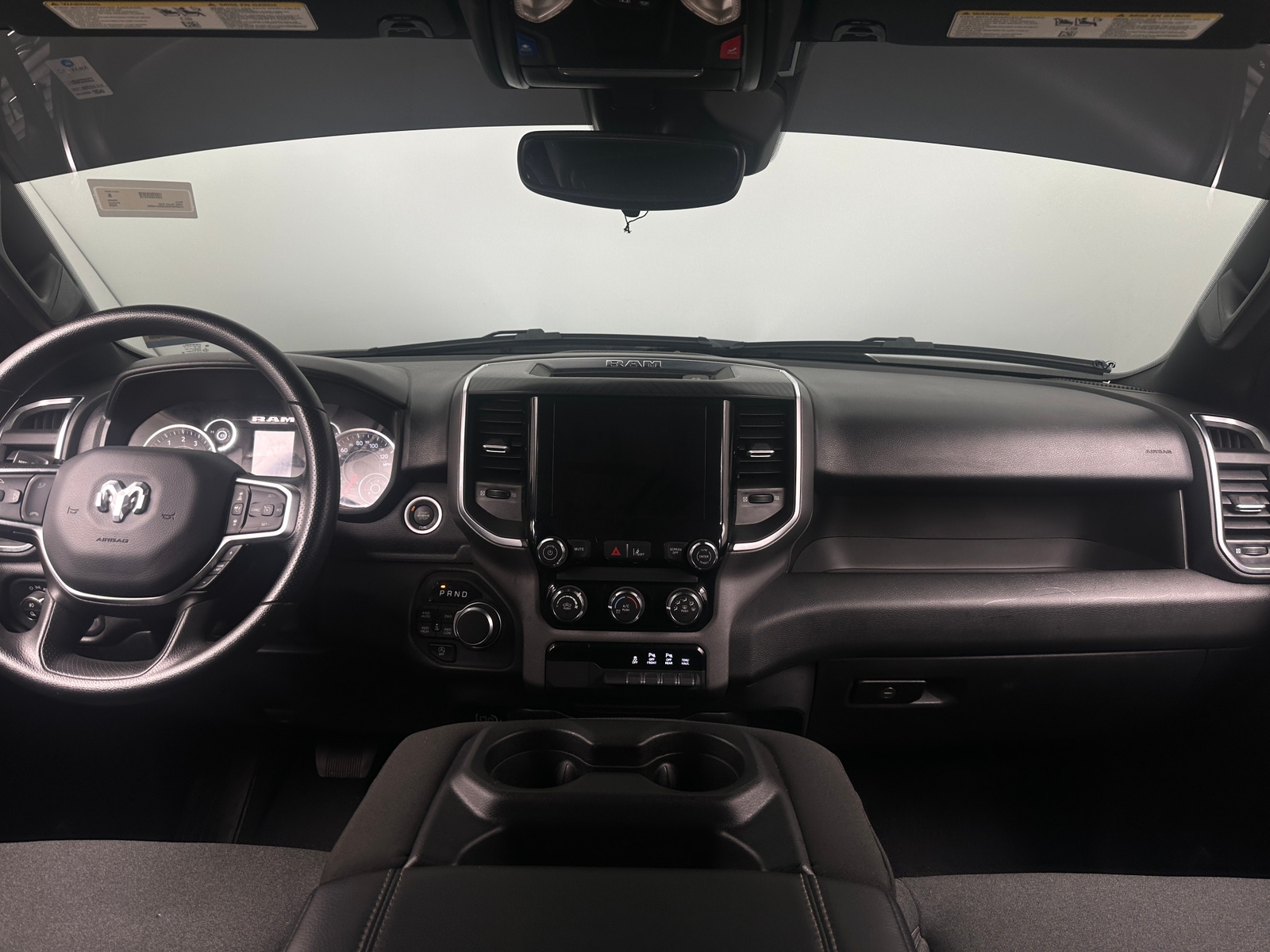 Thumbnail: 2025 RAM 1500 - 3