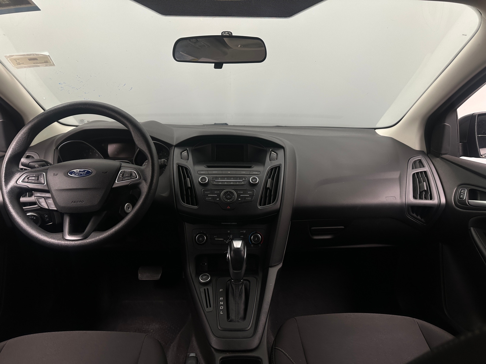 Thumbnail: 2015 Ford Focus - 3