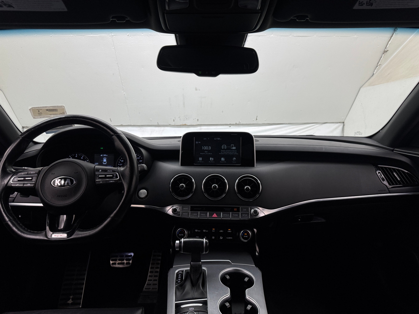 Thumbnail: 2021 Kia Stinger - 2