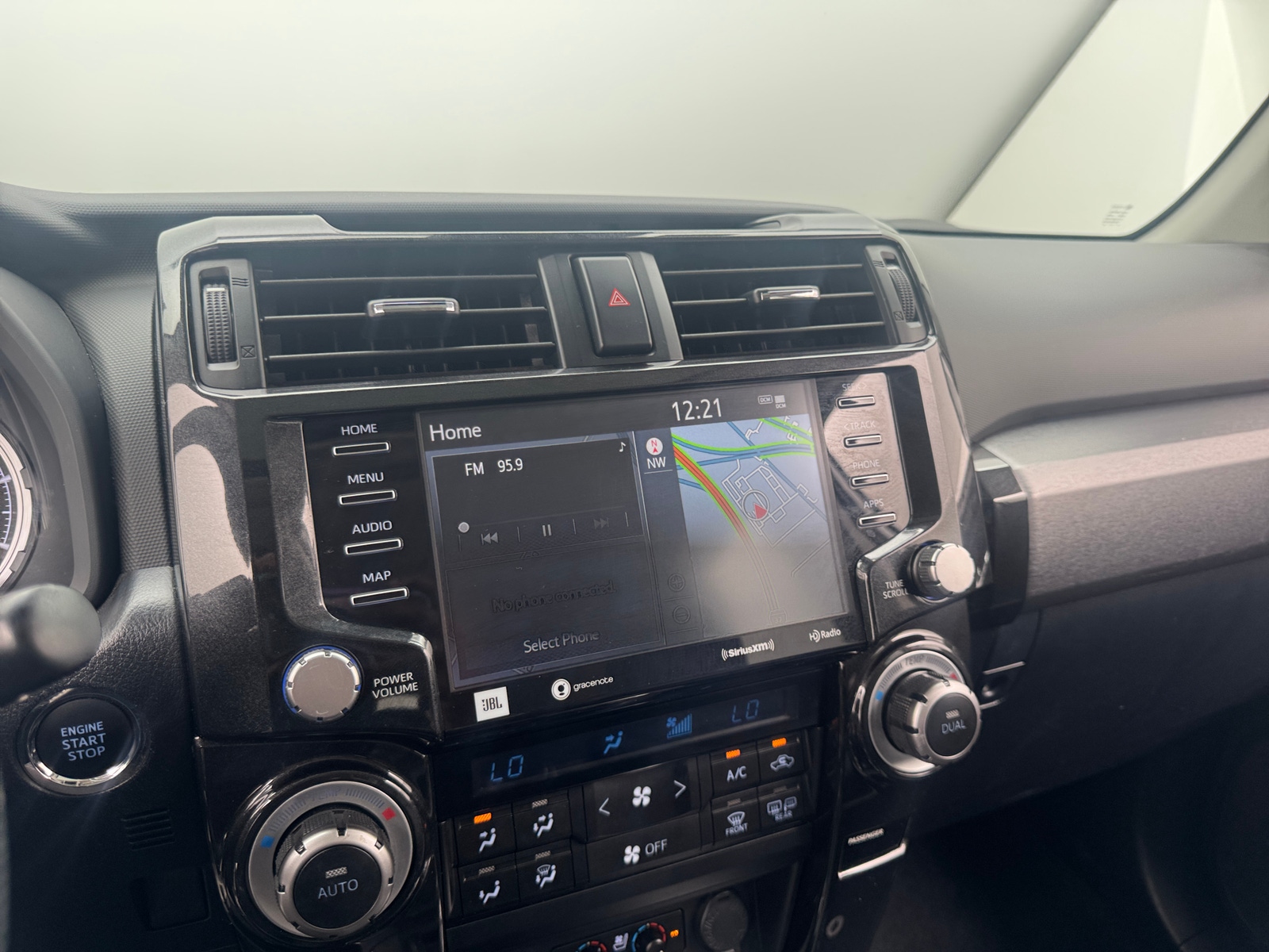 Thumbnail: 2021 Toyota 4Runner - 3