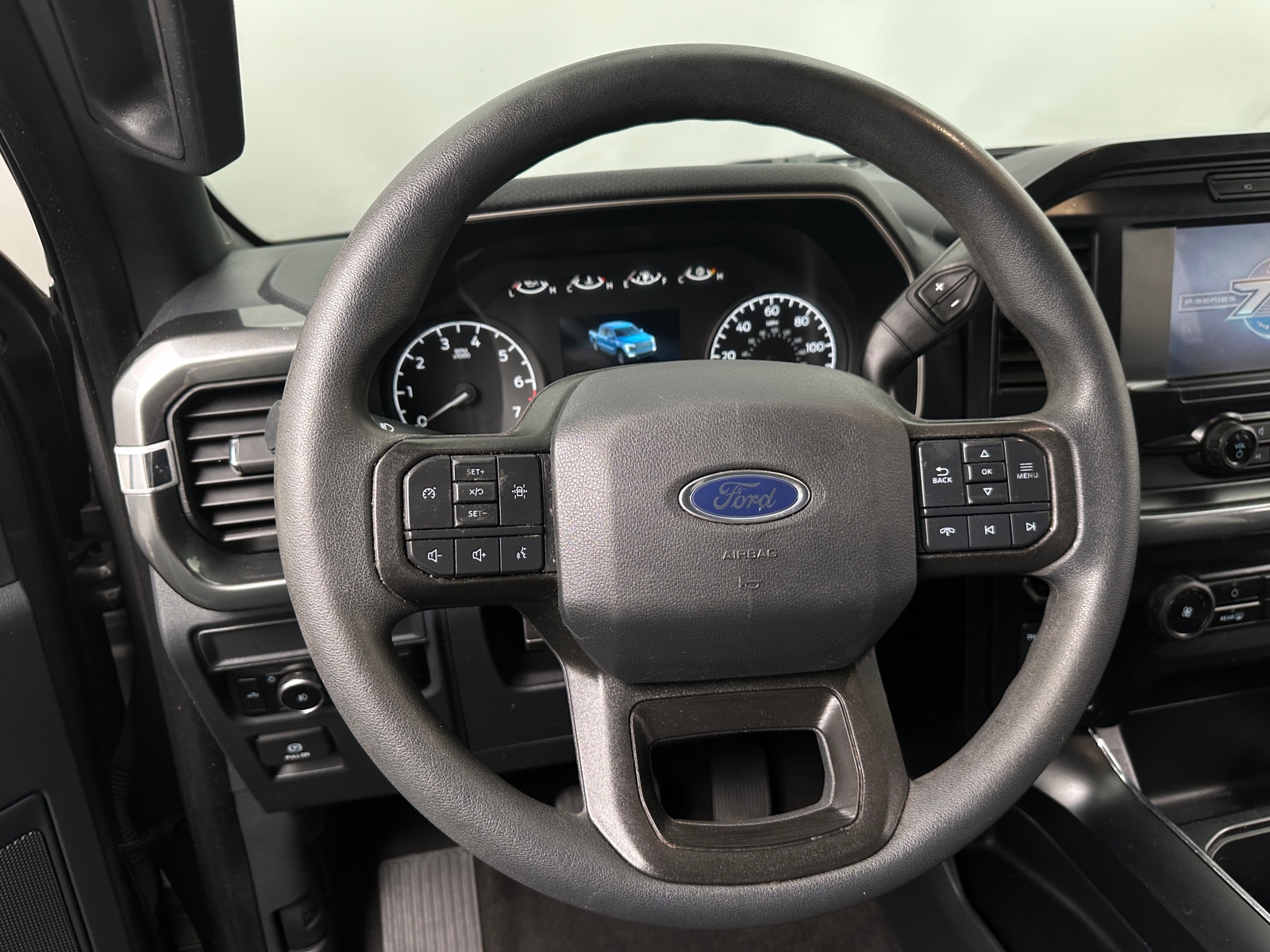 Thumbnail: 2023 Ford Econoline - 5