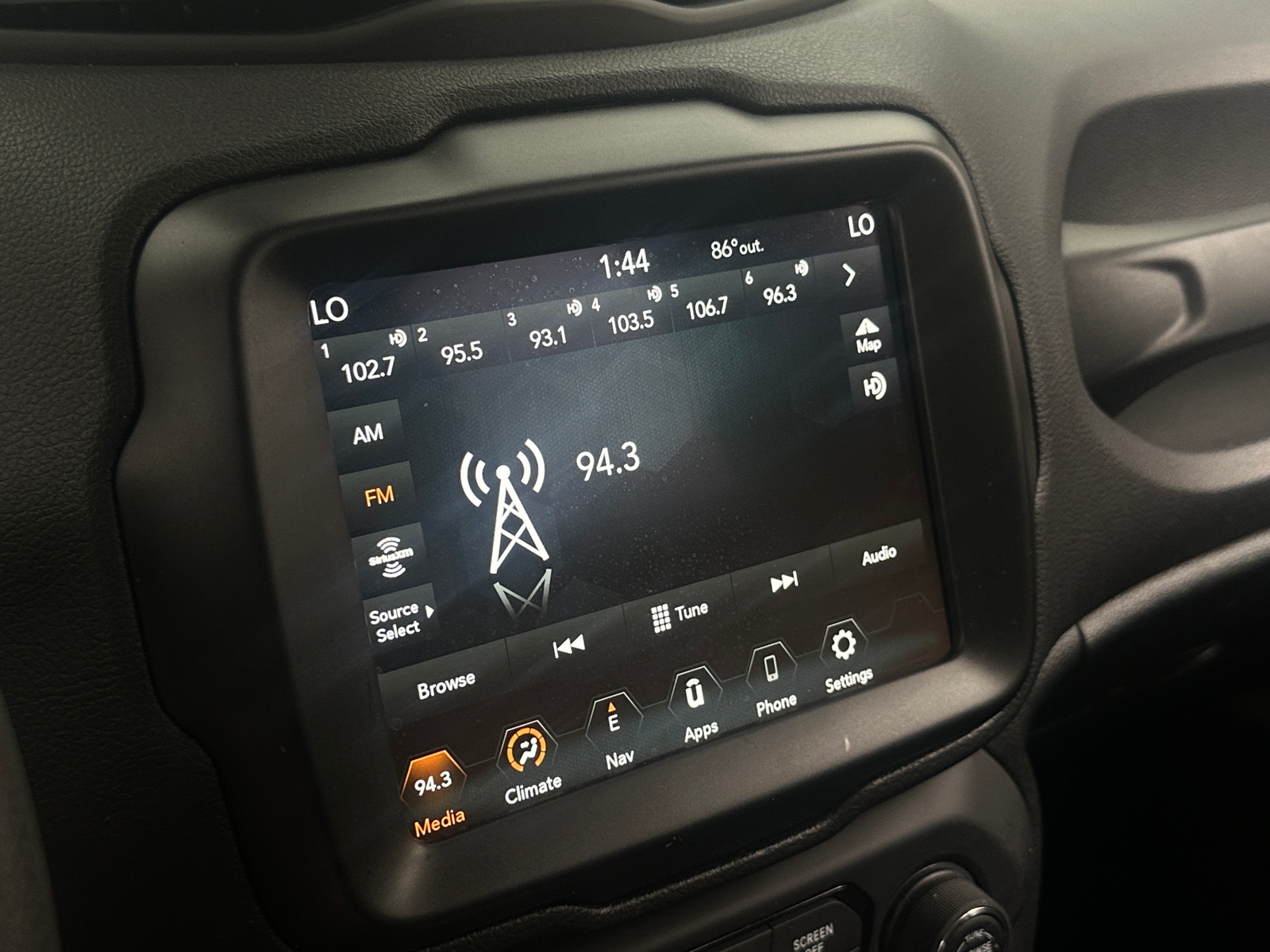 Thumbnail: 2023 Jeep Renegade - 4