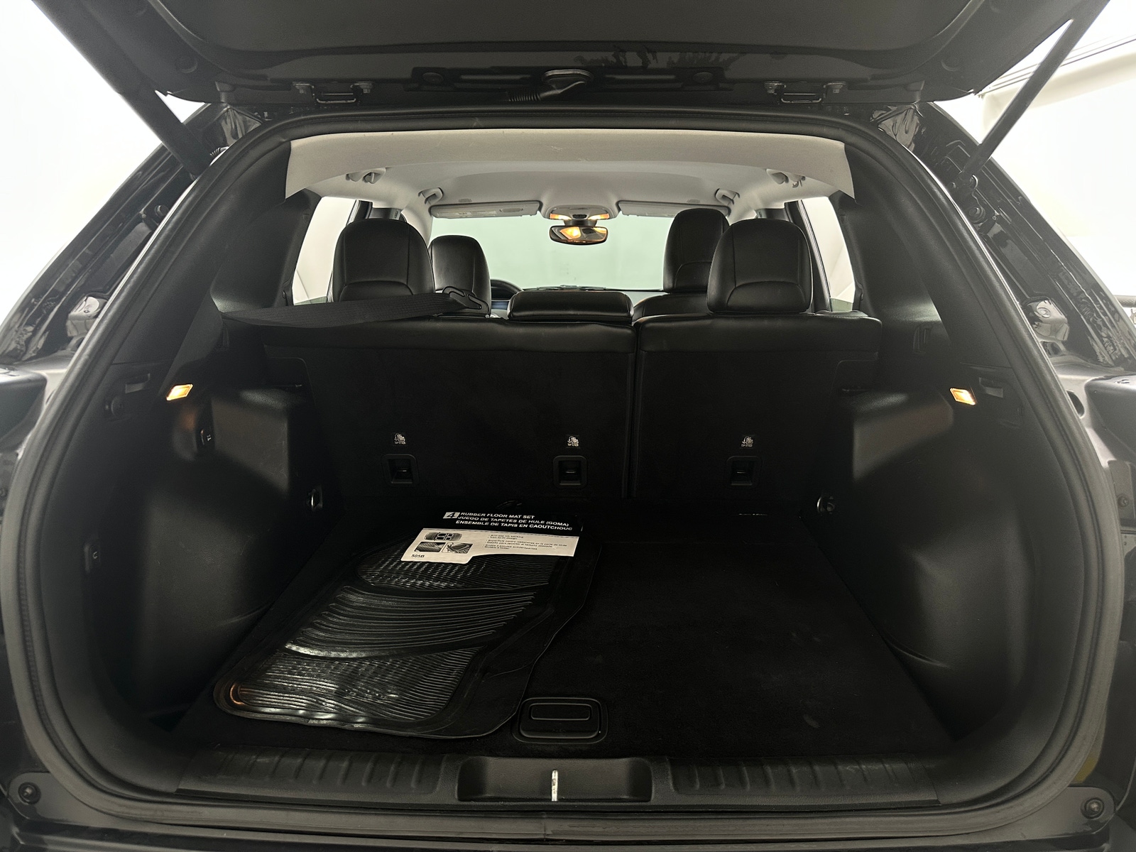 Thumbnail: 2019 Jeep Cherokee - 6
