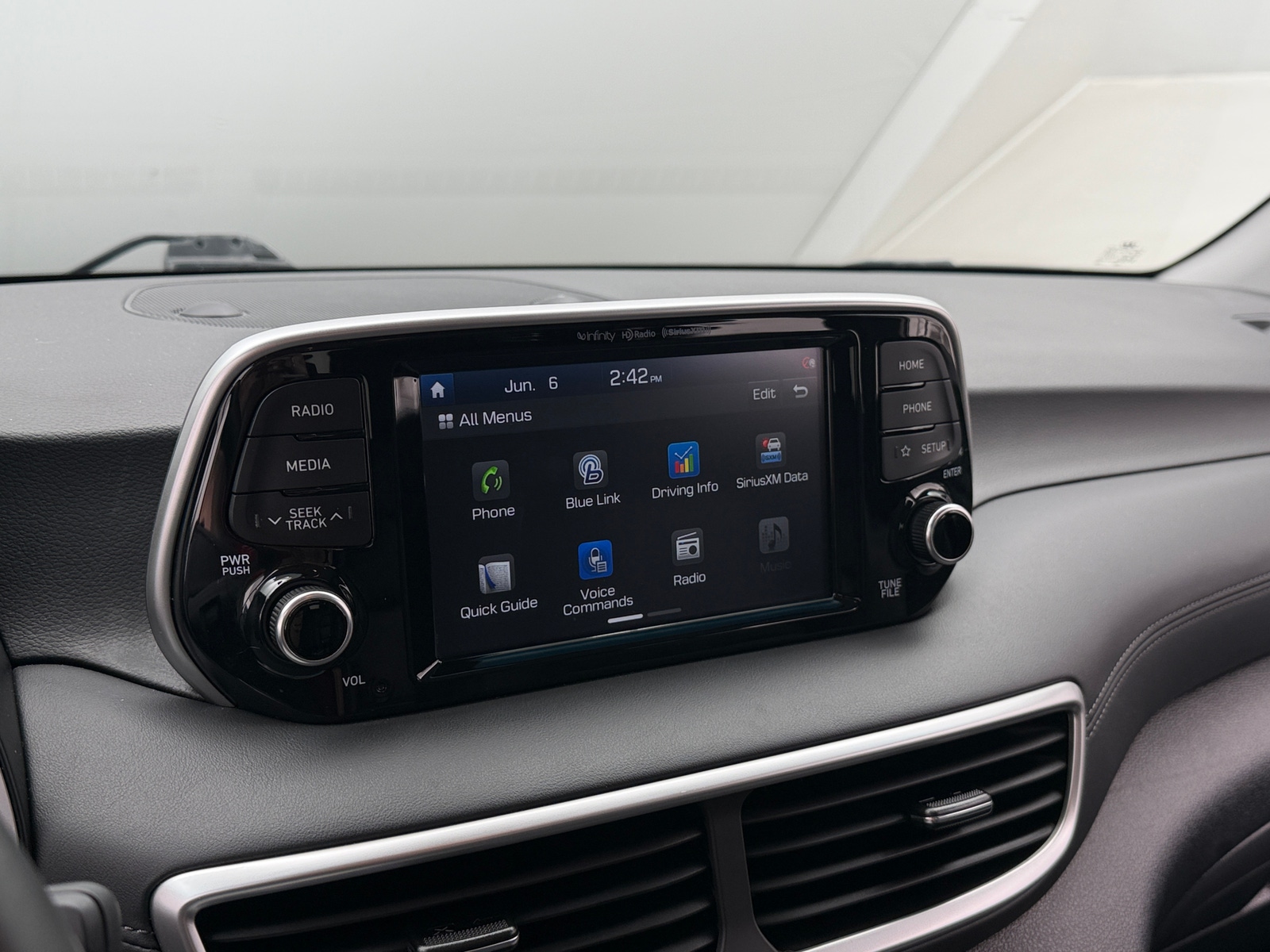 Thumbnail: 2021 Hyundai Tucson - 3
