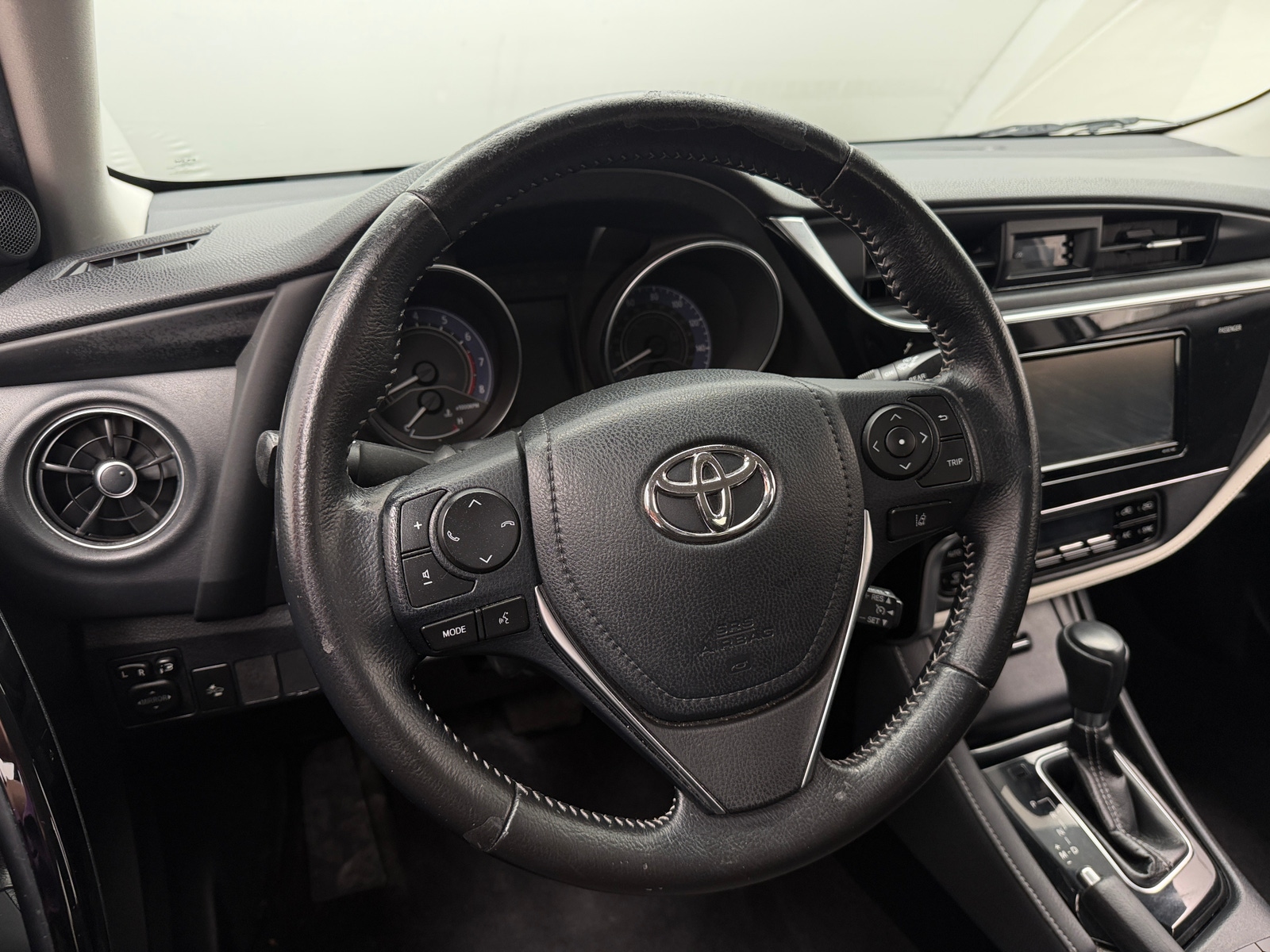 Thumbnail: 2017 Toyota Corolla iM - 5