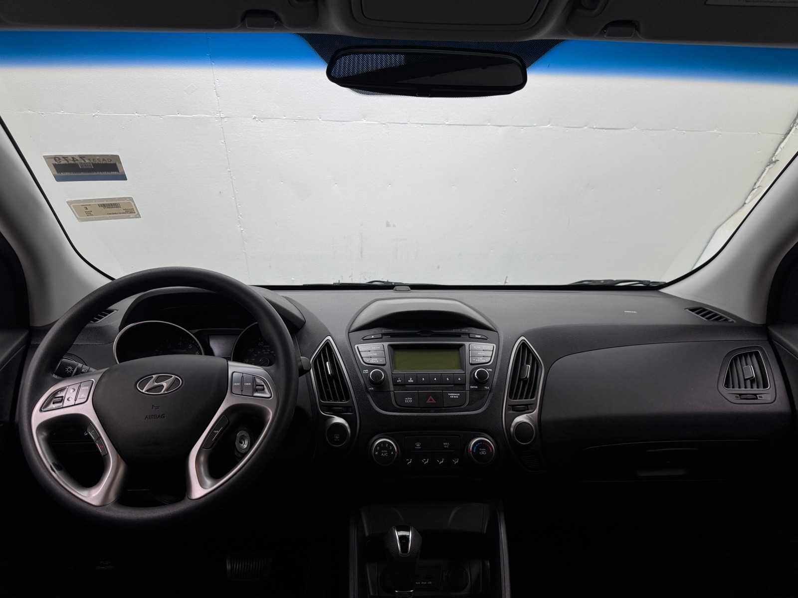 Thumbnail: 2015 Hyundai Tucson - 3