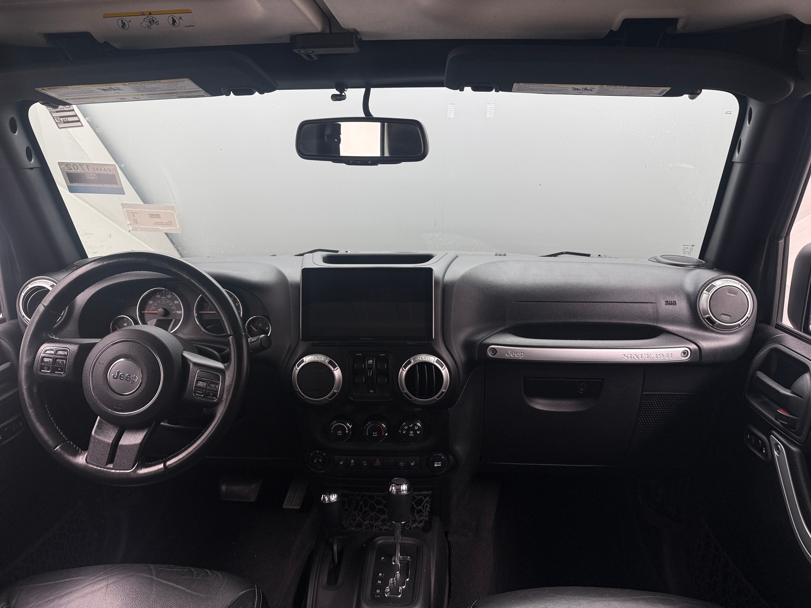 Thumbnail: 2017 Jeep Wrangler - 3