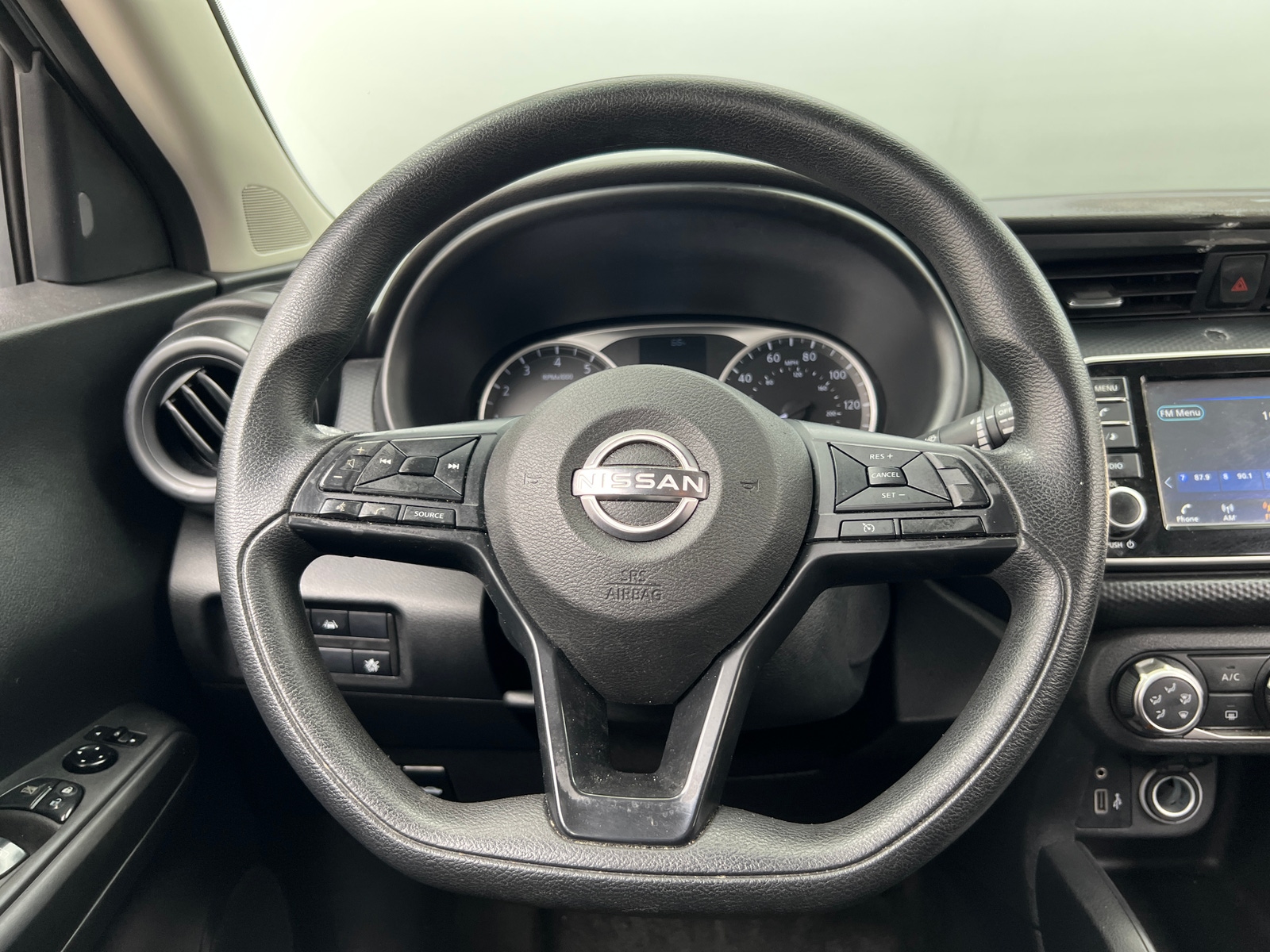 Thumbnail: 2023 Nissan Kicks - 5