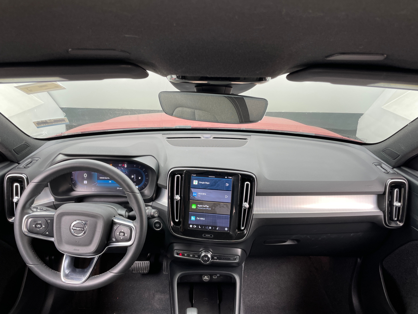 Thumbnail: 2024 Volvo XC40 - 3