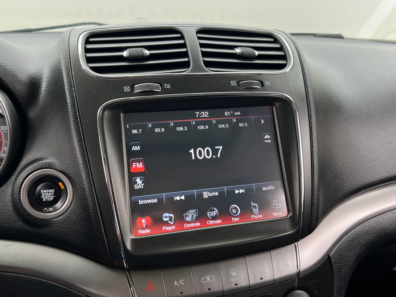 Thumbnail: 2018 Dodge Journey - 3