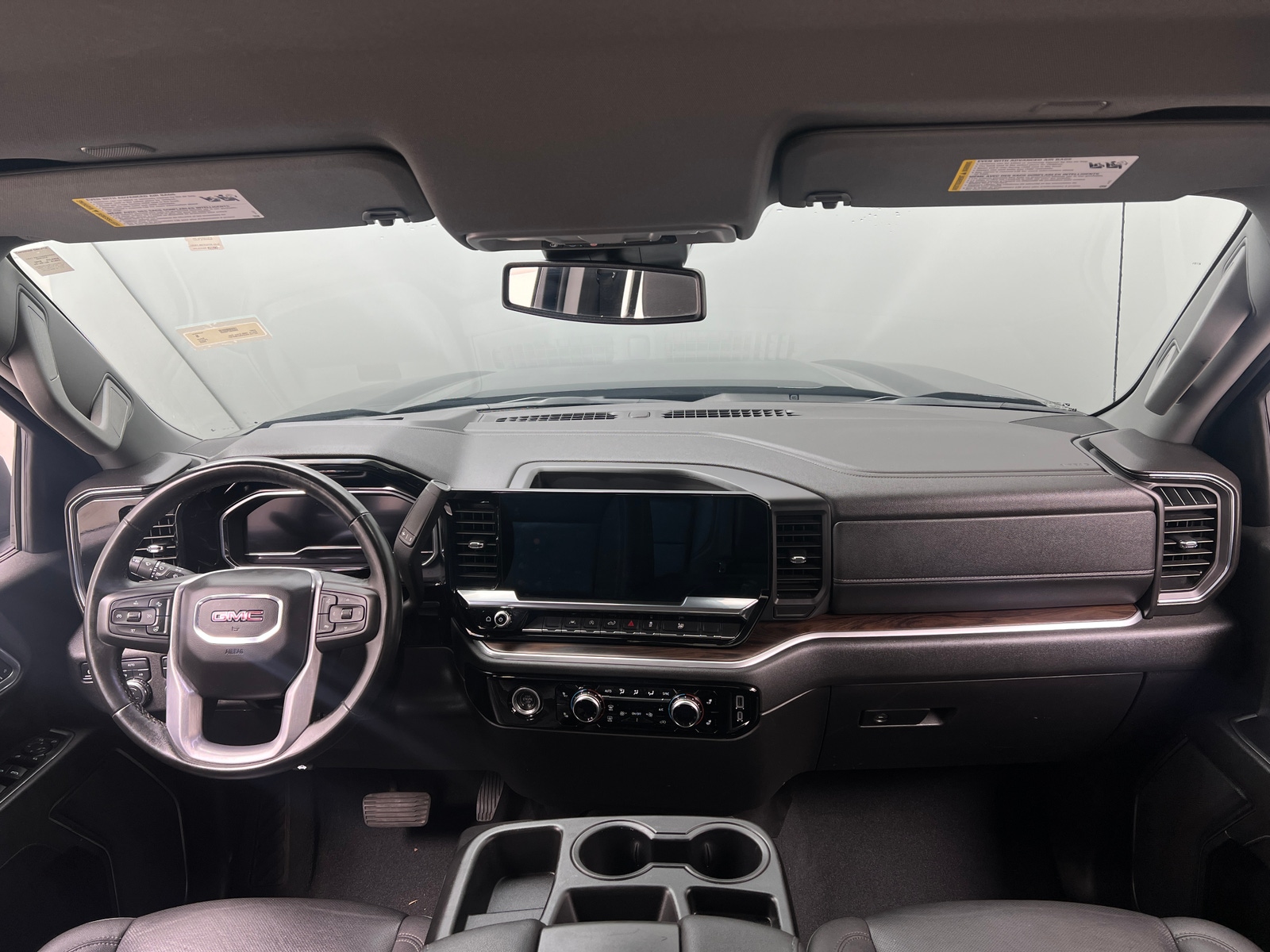 Thumbnail: 2024 GMC Sierra 1500 - 2