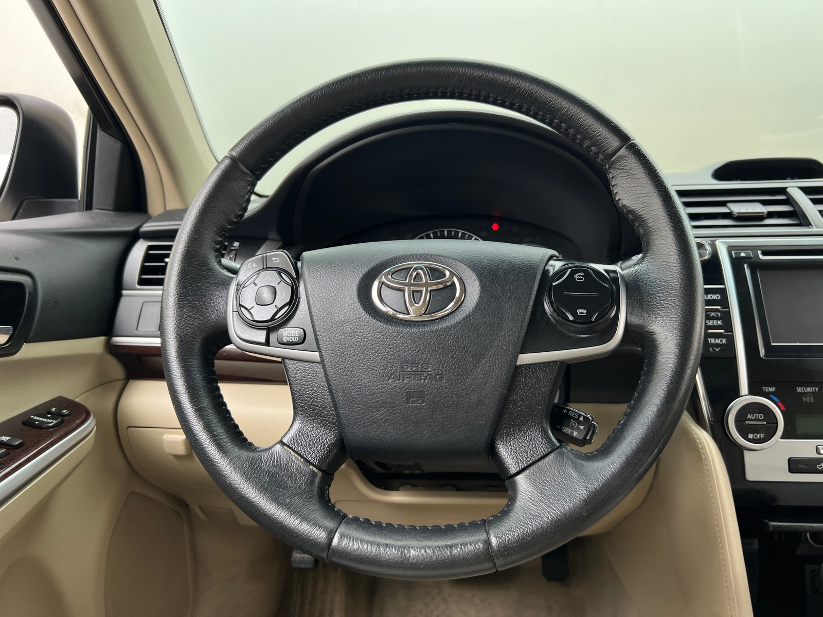 Thumbnail: 2012 Toyota Camry - 5