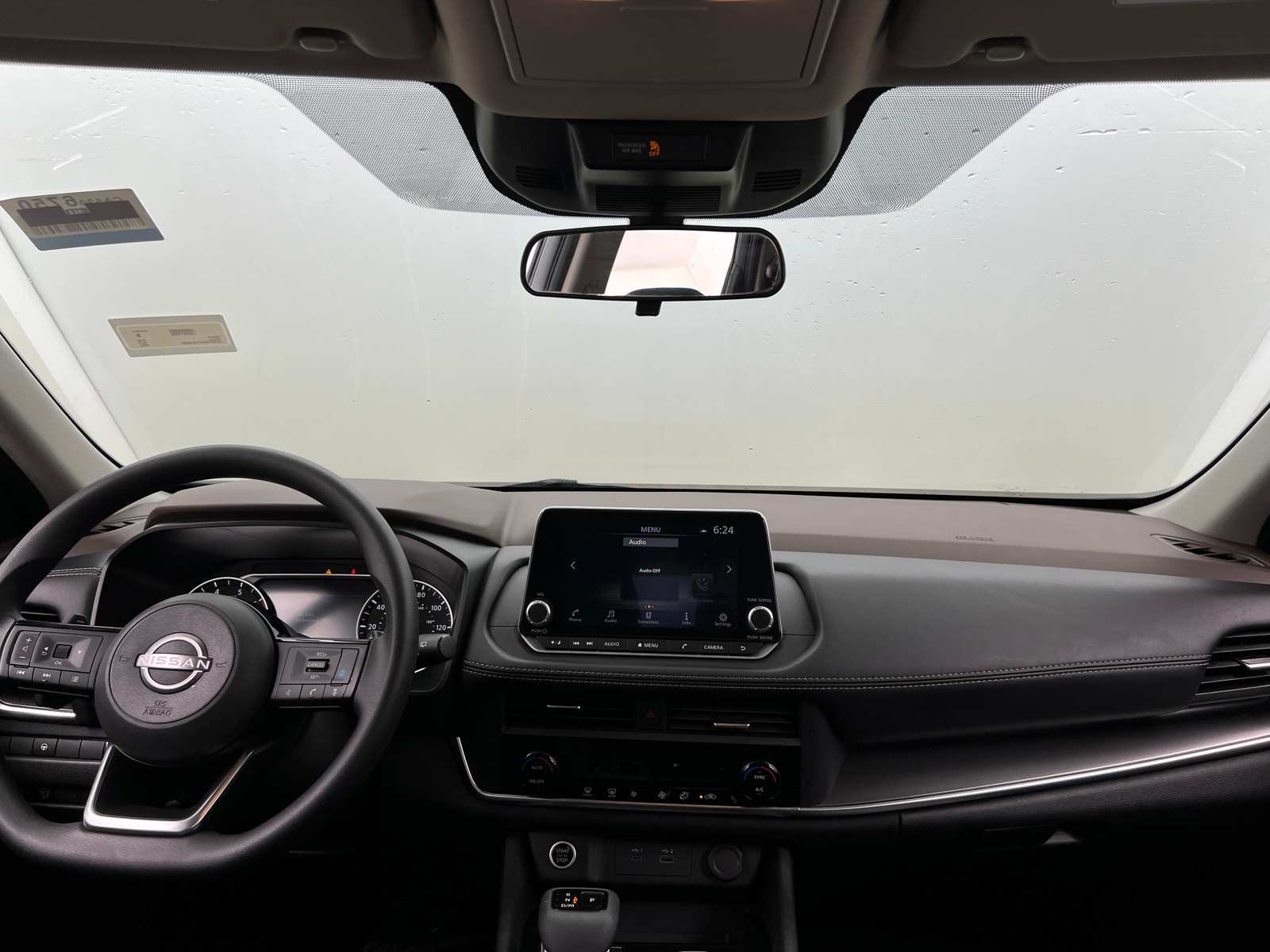Thumbnail: 2023 Nissan Rogue - 3