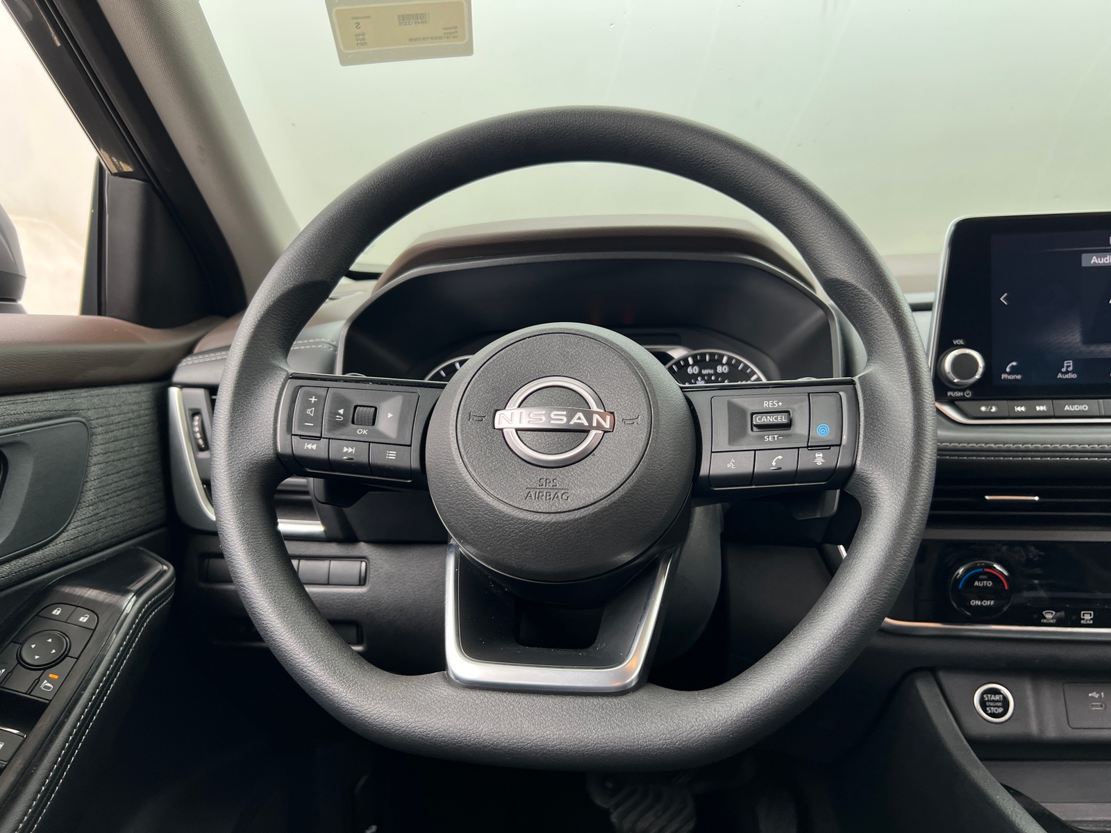 Thumbnail: 2023 Nissan Rogue - 5