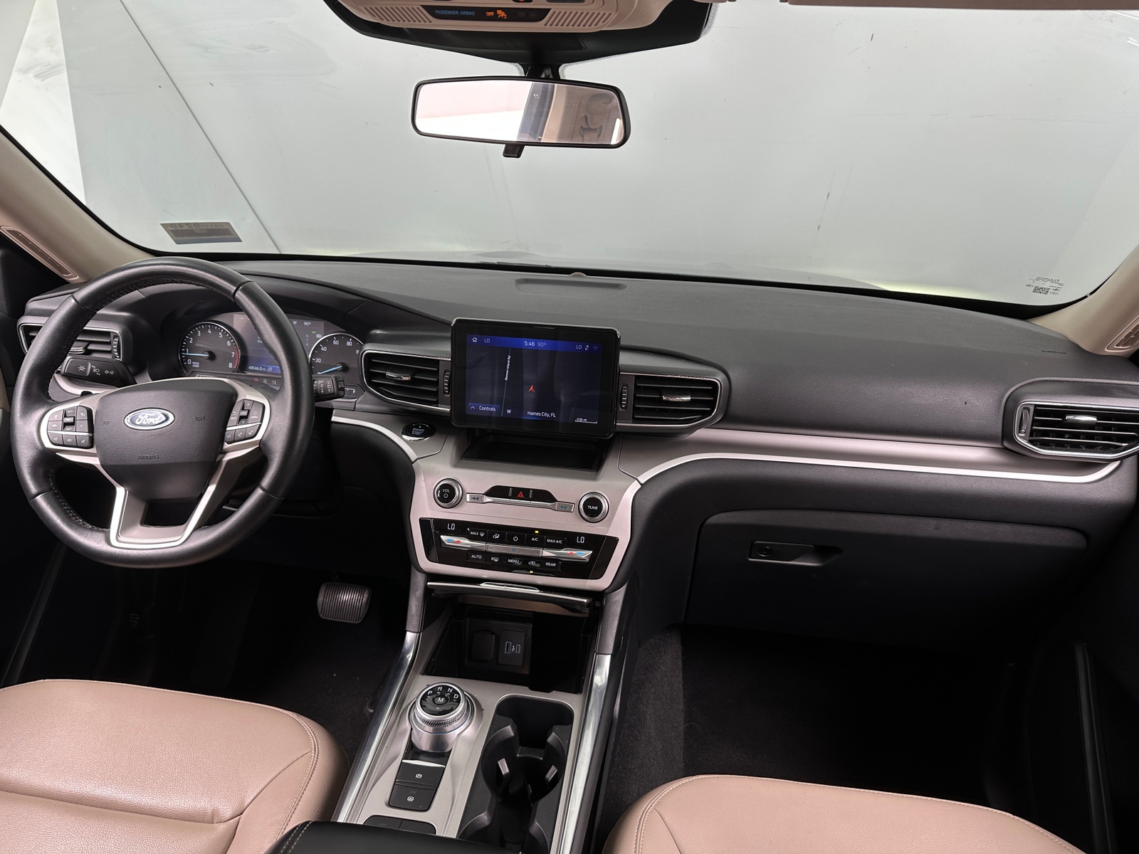 Thumbnail: 2020 Ford Explorer - 3