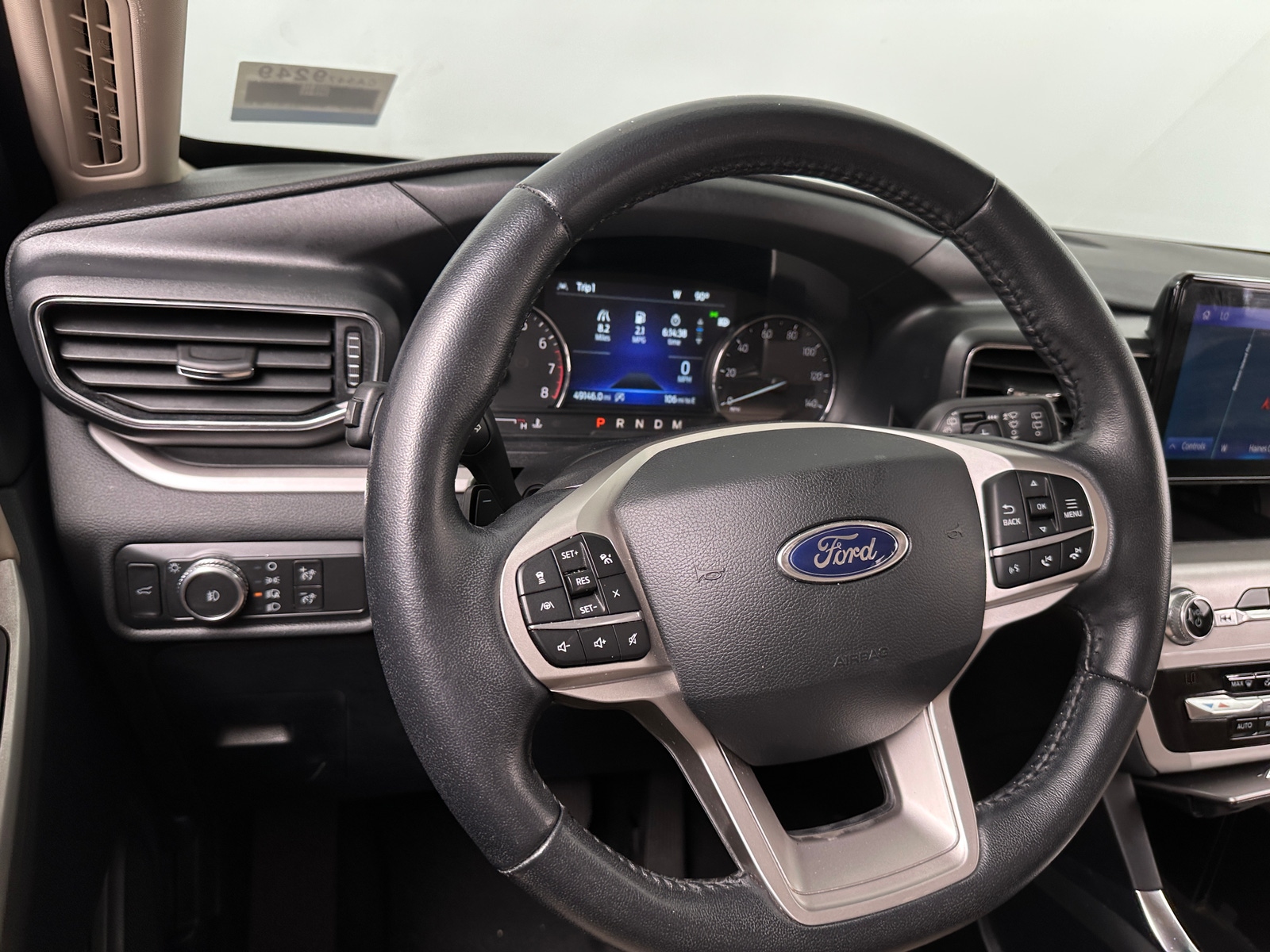 Thumbnail: 2020 Ford Explorer - 5