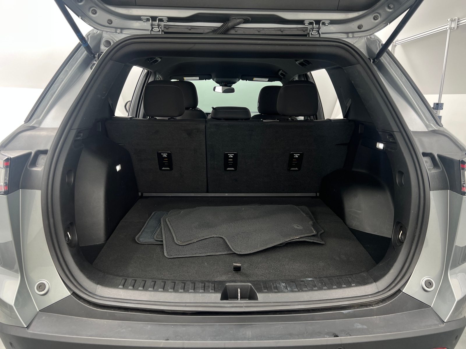 Thumbnail: 2025 Chevrolet Equinox - 7