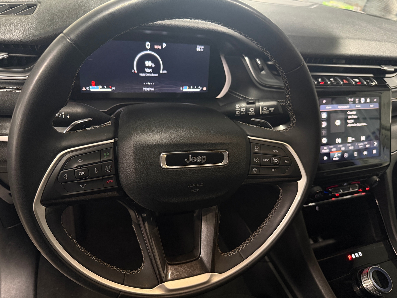 Thumbnail: 2022 Jeep Grand Cherokee L - 5