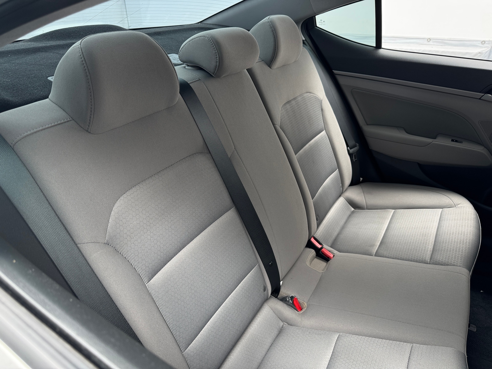 Thumbnail: 2017 Hyundai Elantra - 6