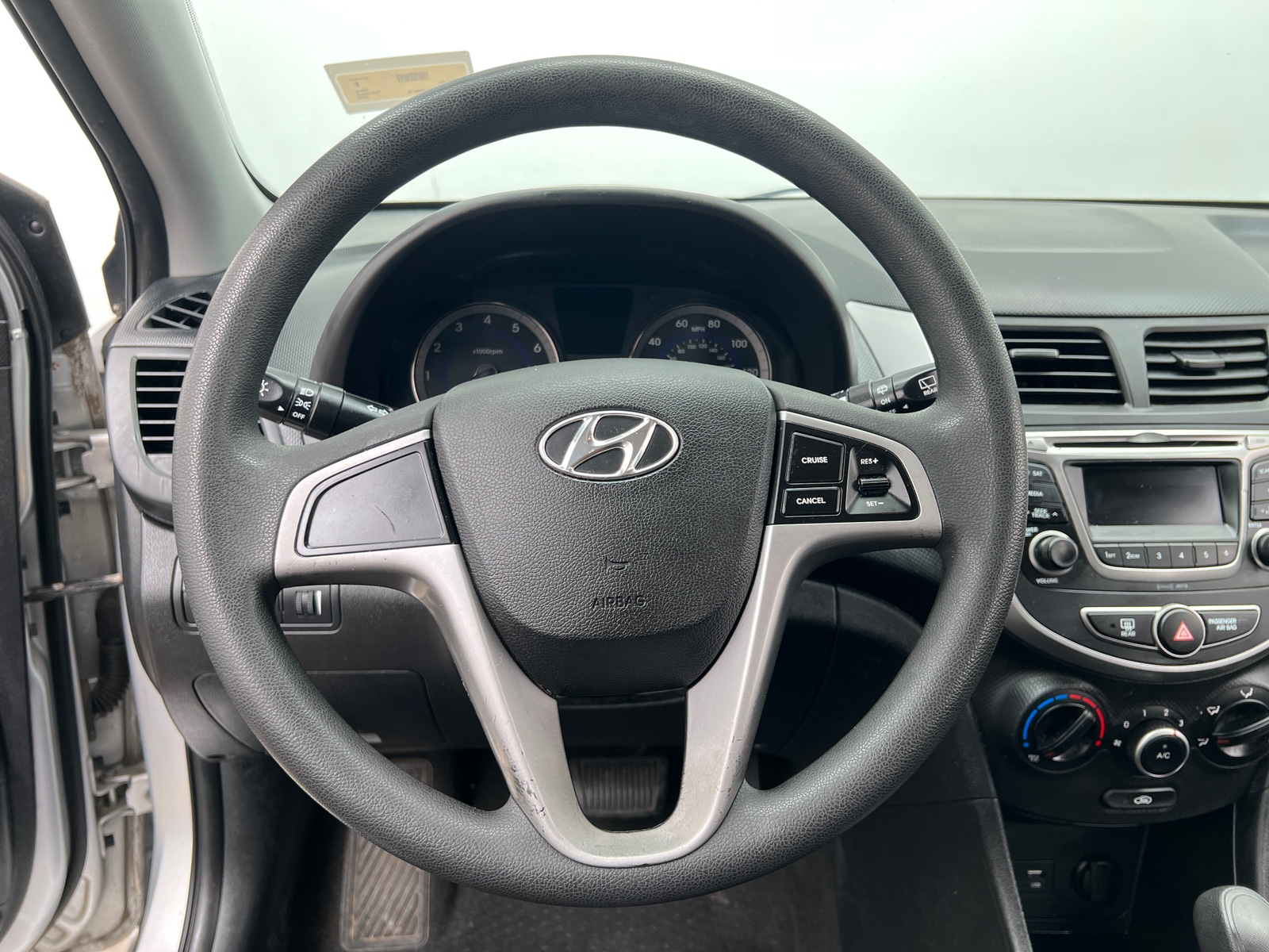 Thumbnail: 2016 Hyundai Accent - 5