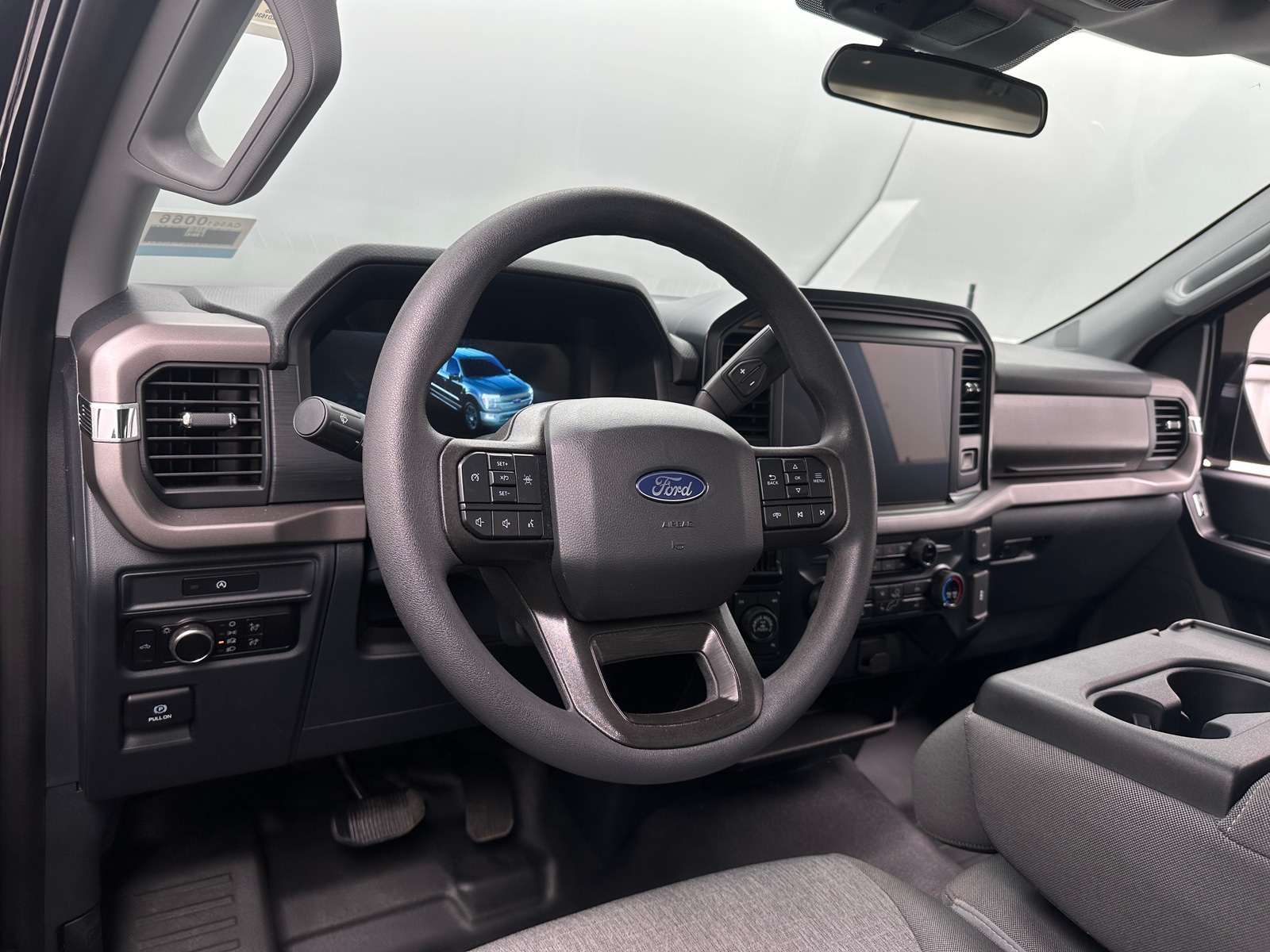 Thumbnail: 2025 Ford Econoline - 3
