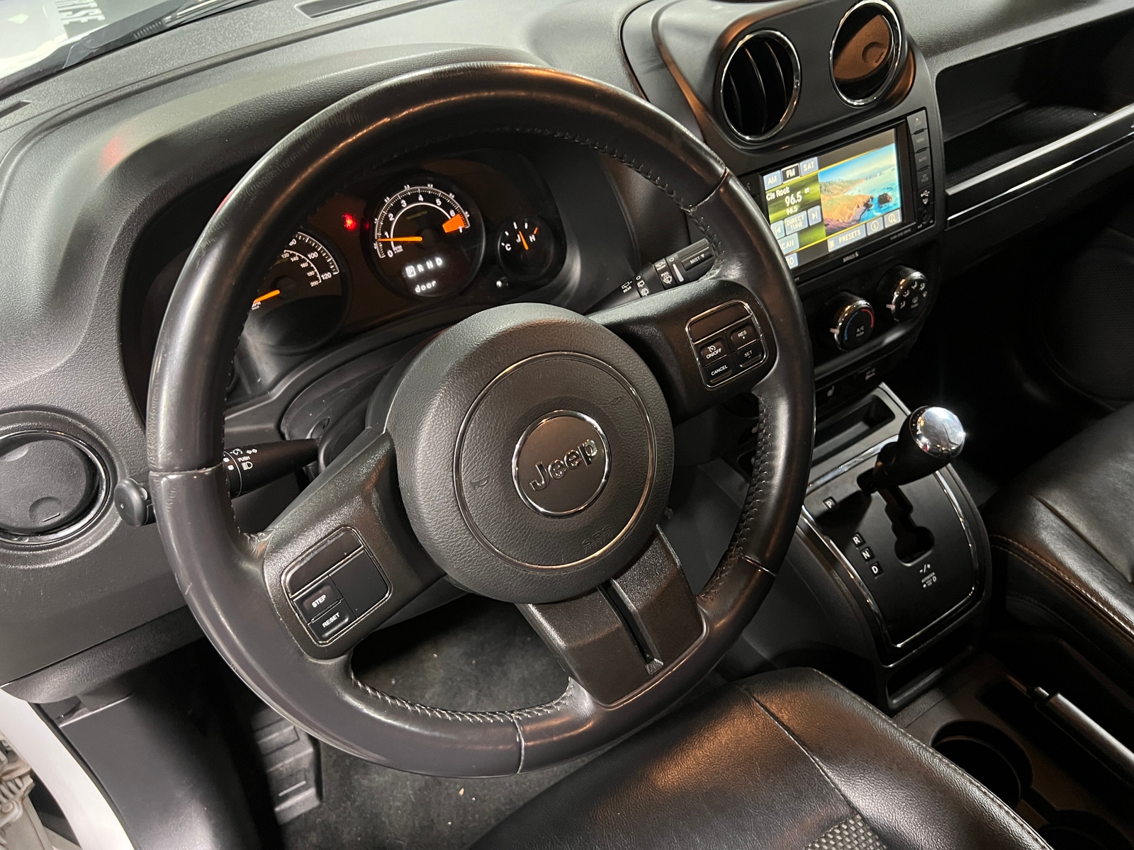 Thumbnail: 2016 Jeep Patriot - 5