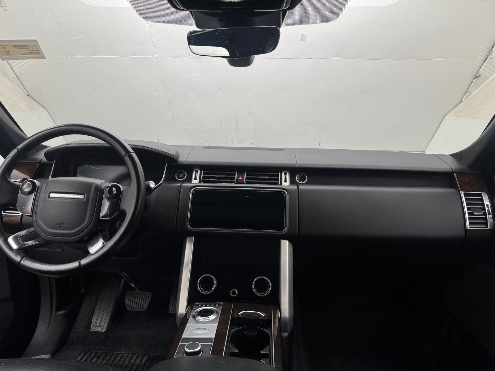 Thumbnail: 2020 Land Rover Range Rover - 2