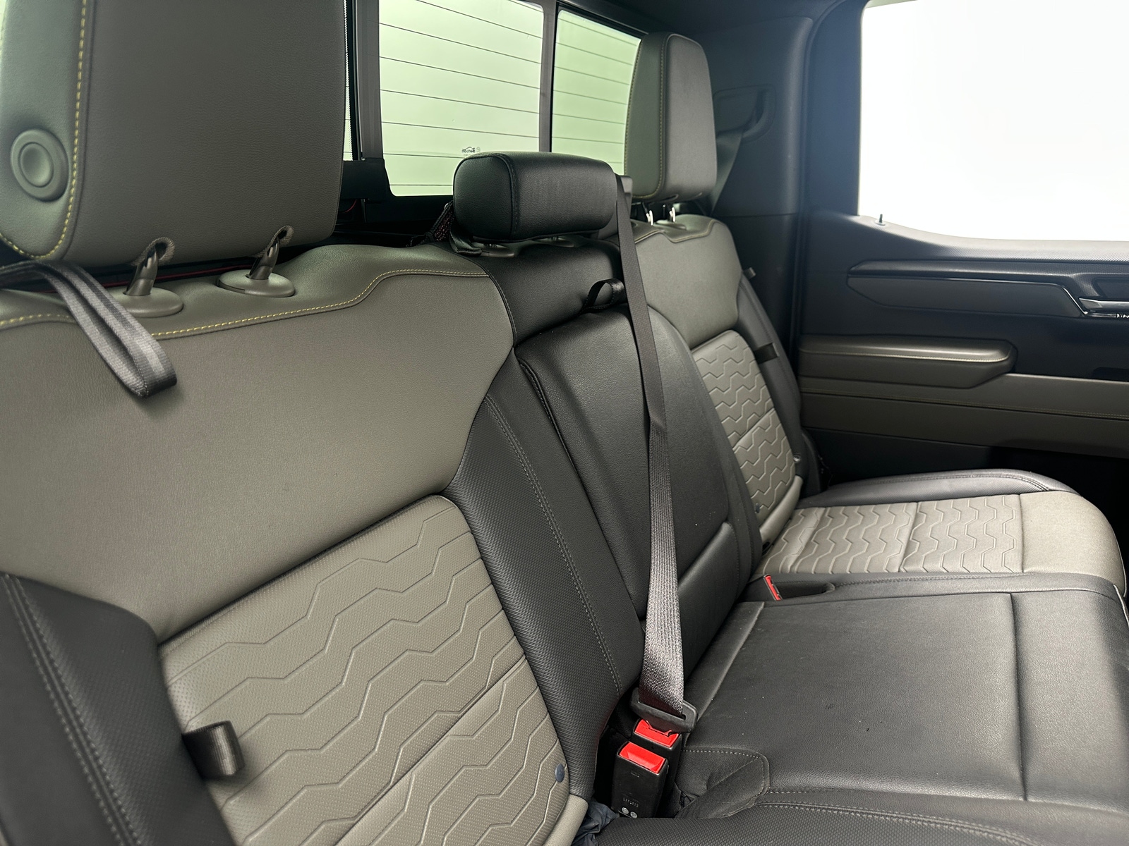 Thumbnail: 2023 Chevrolet Silverado 1500 - 5