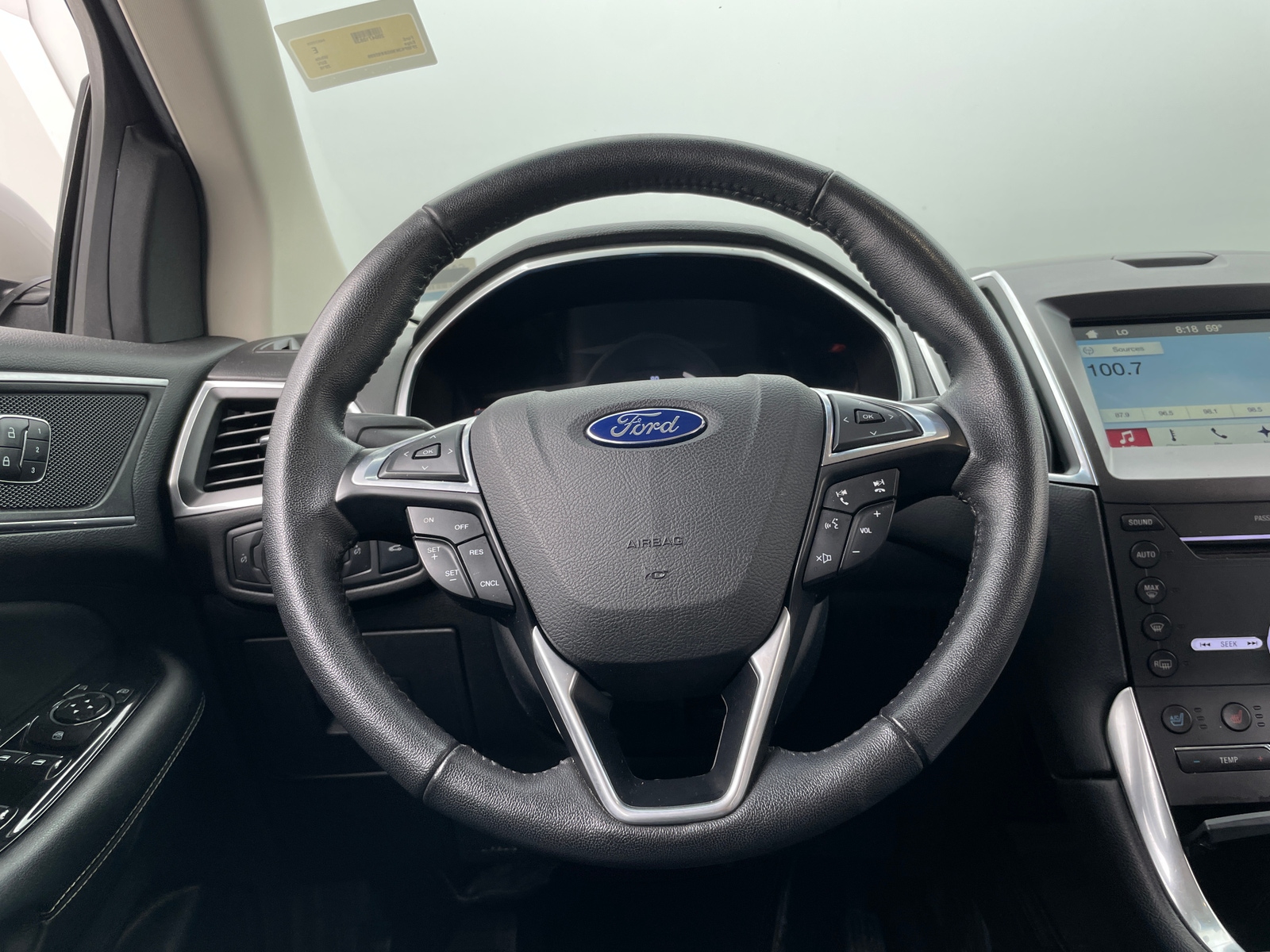Thumbnail: 2016 Ford Edge - 4