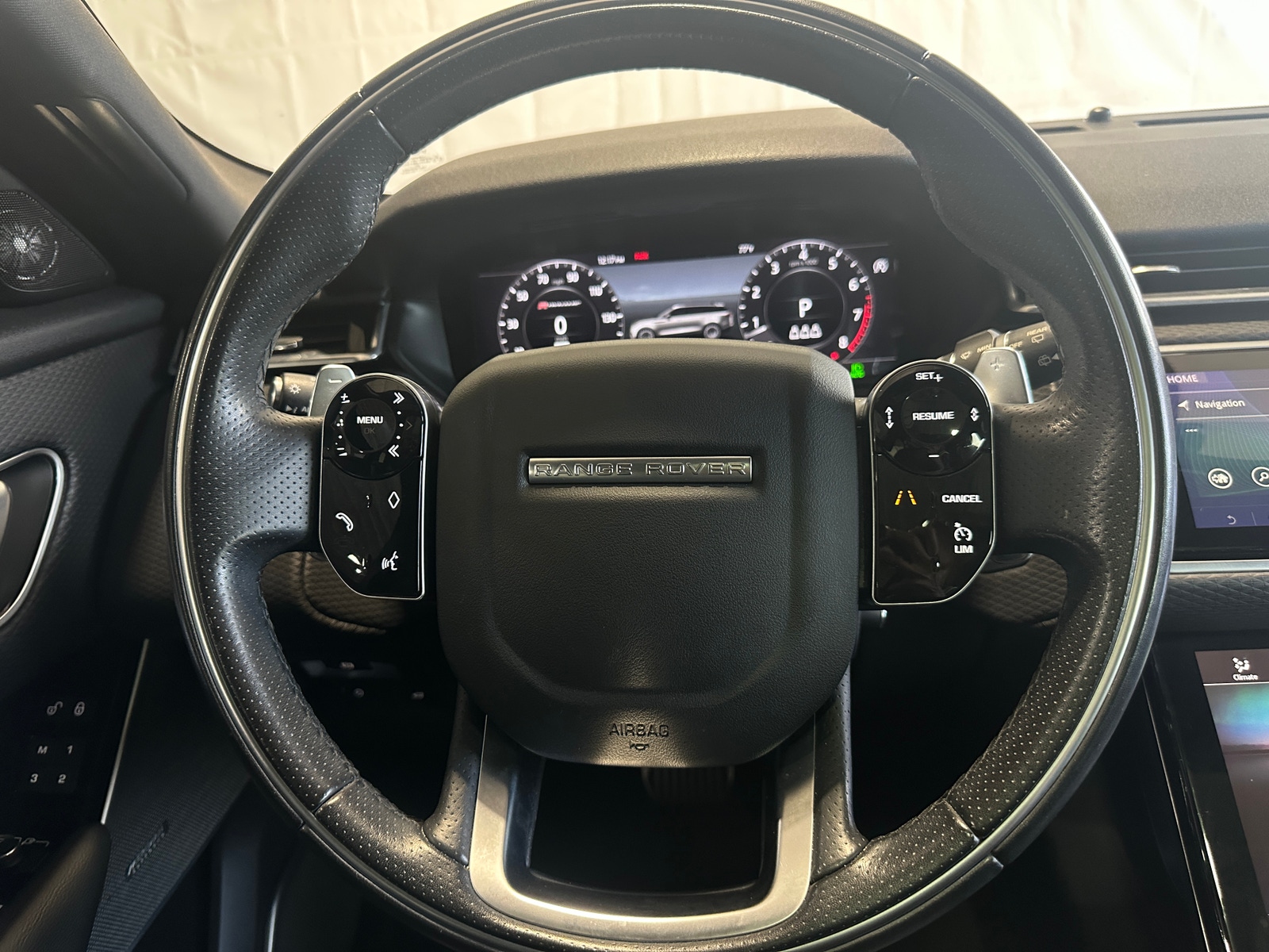 Thumbnail: 2019 Land Rover Range Rover Velar - 4