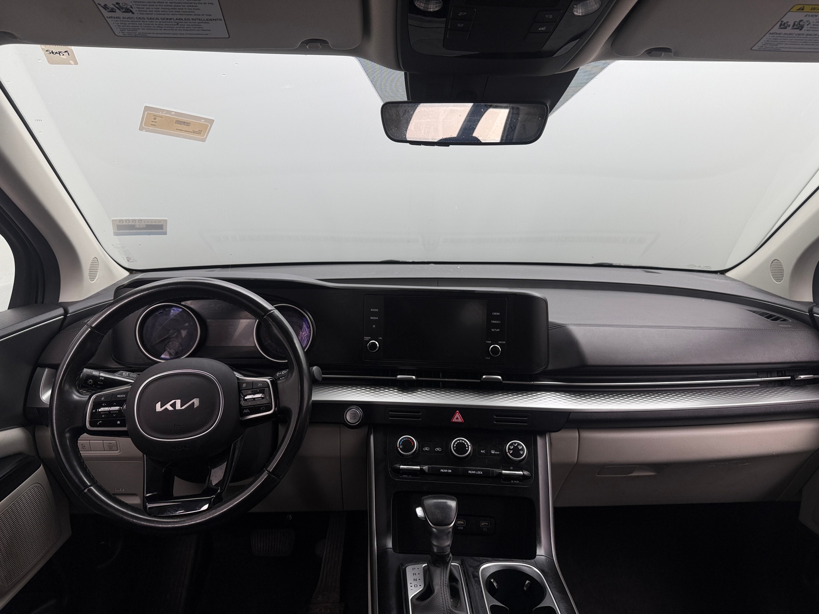 Thumbnail: 2022 Kia Carnival - 2