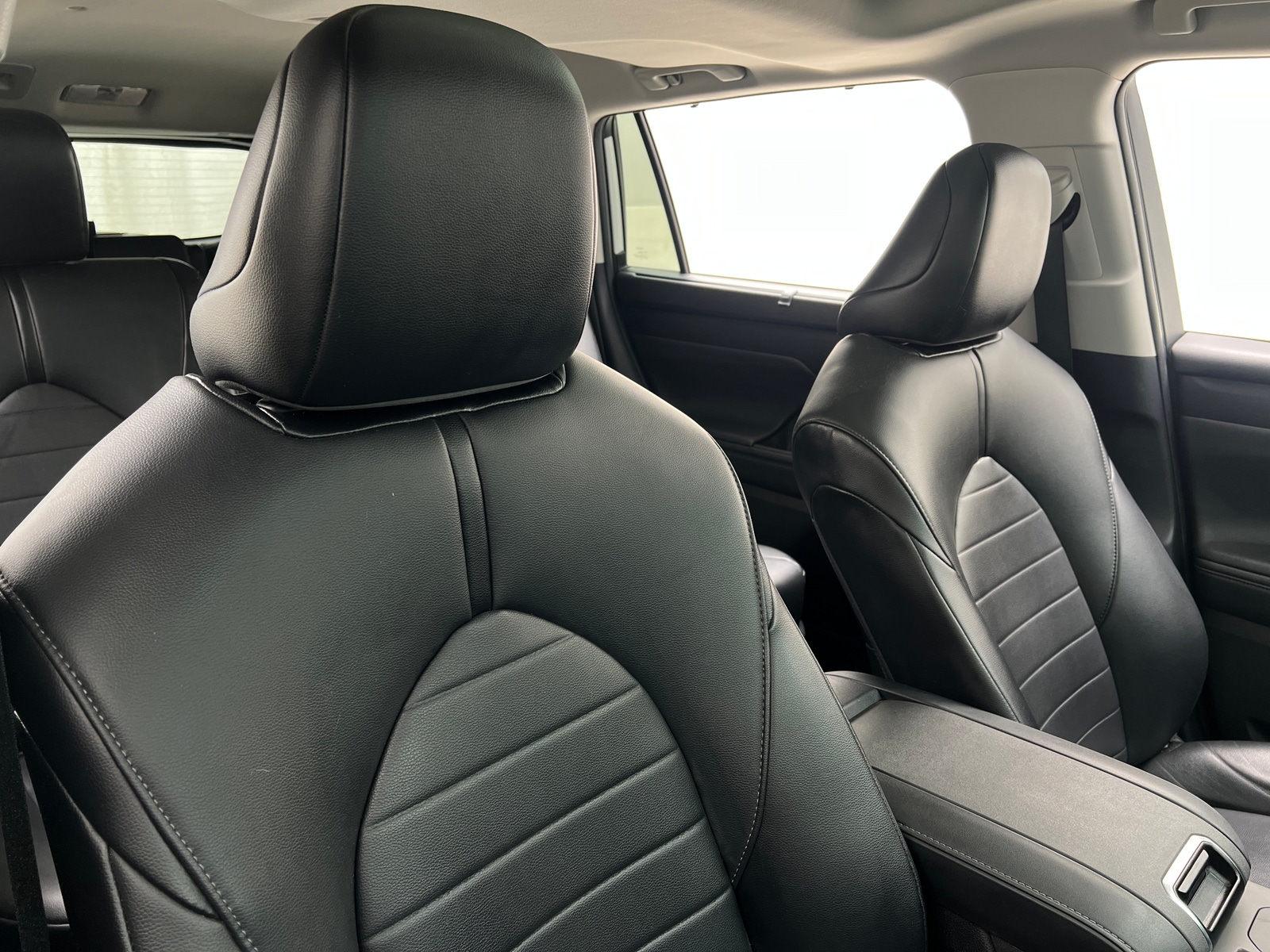 Thumbnail: 2021 Toyota Highlander - 2