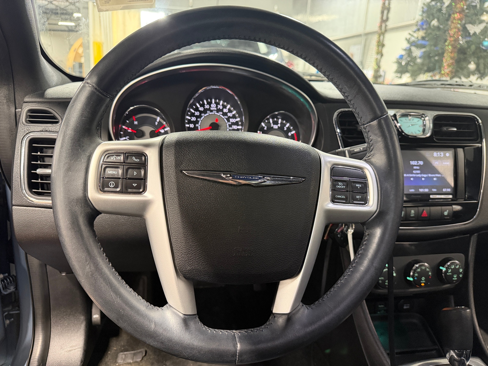 Thumbnail: 2012 Chrysler 200 - 4