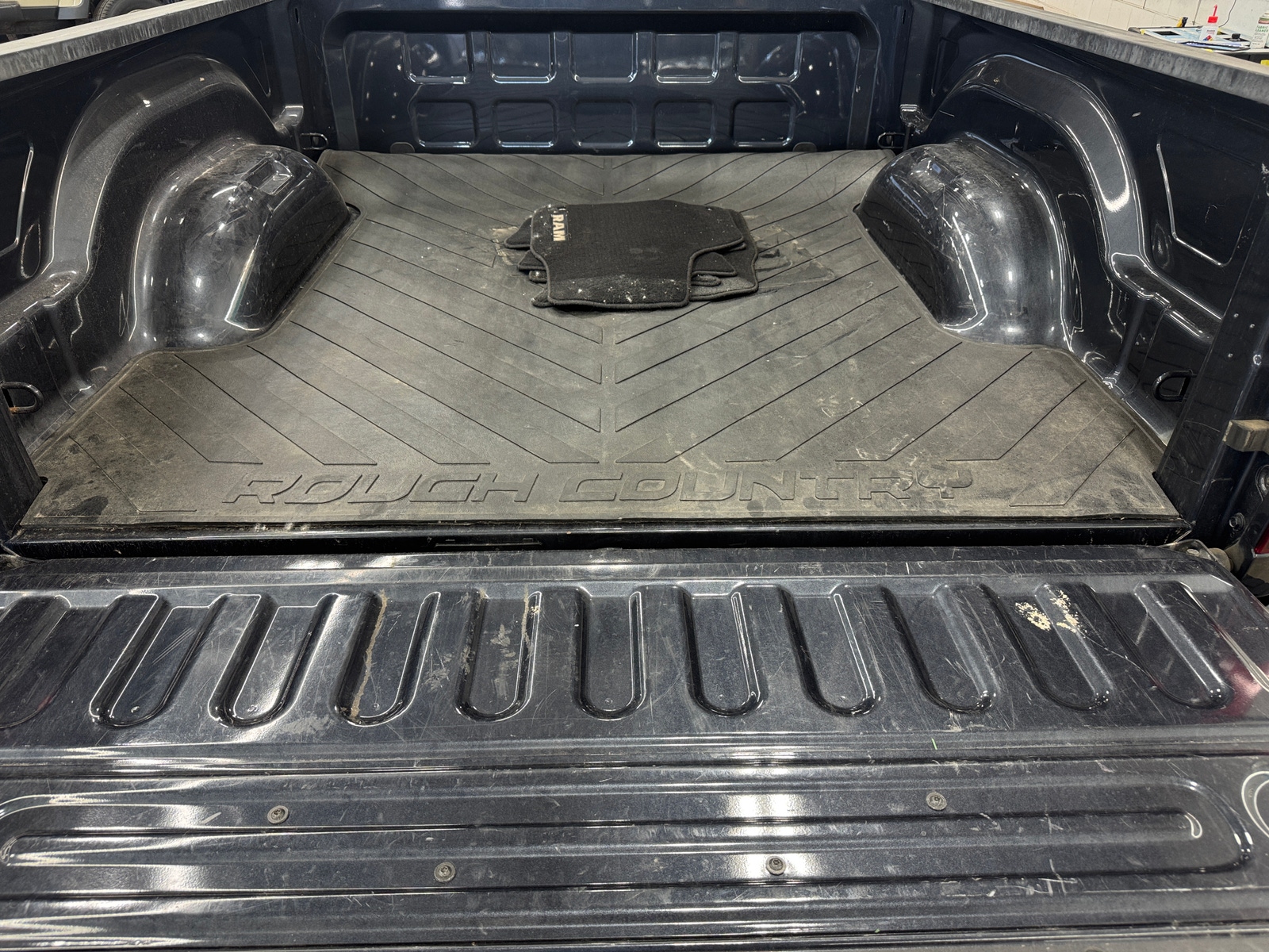 Thumbnail: 2020 RAM 1500 Classic - 7