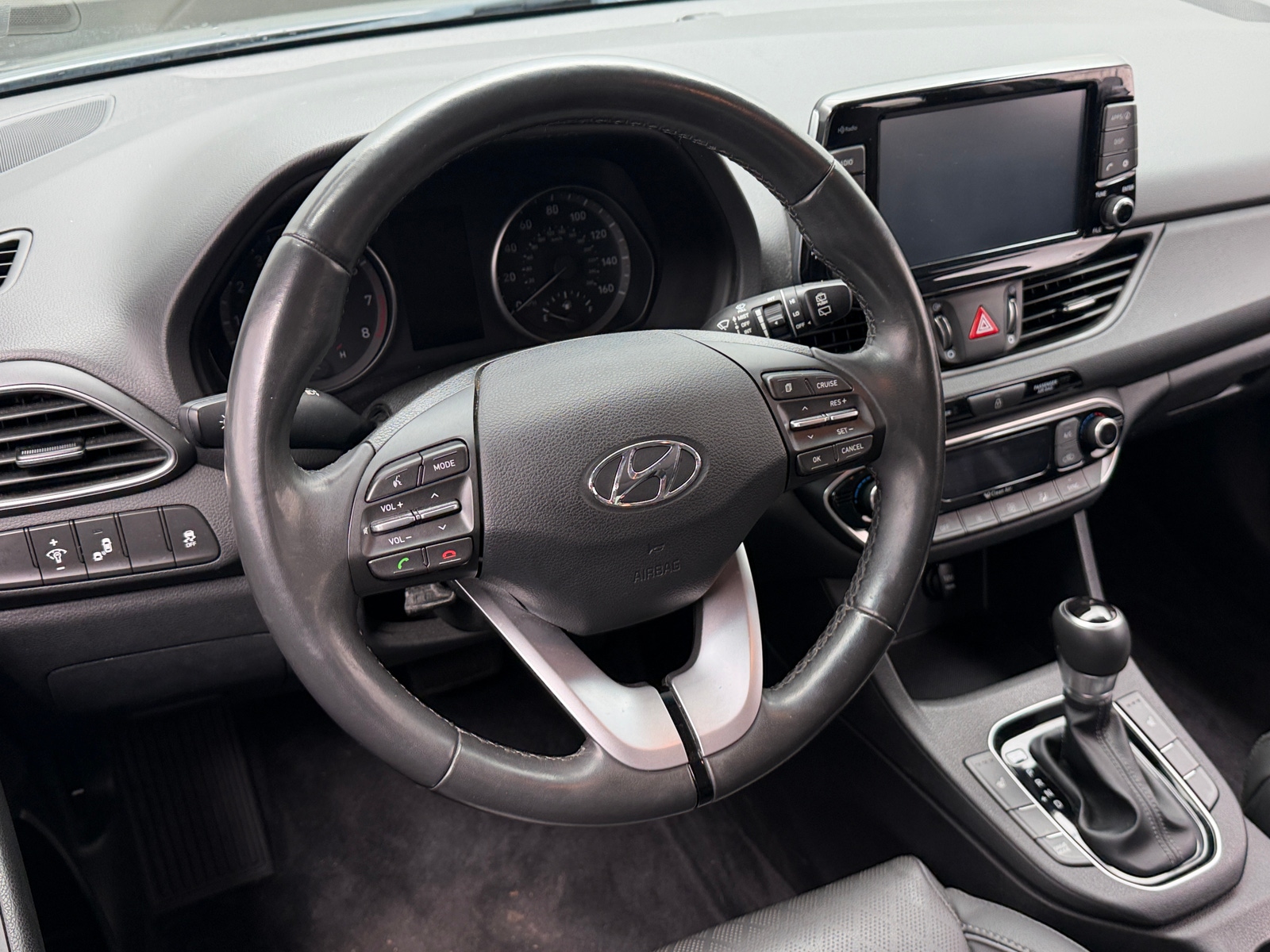 Thumbnail: 2019 Hyundai Elantra - 5