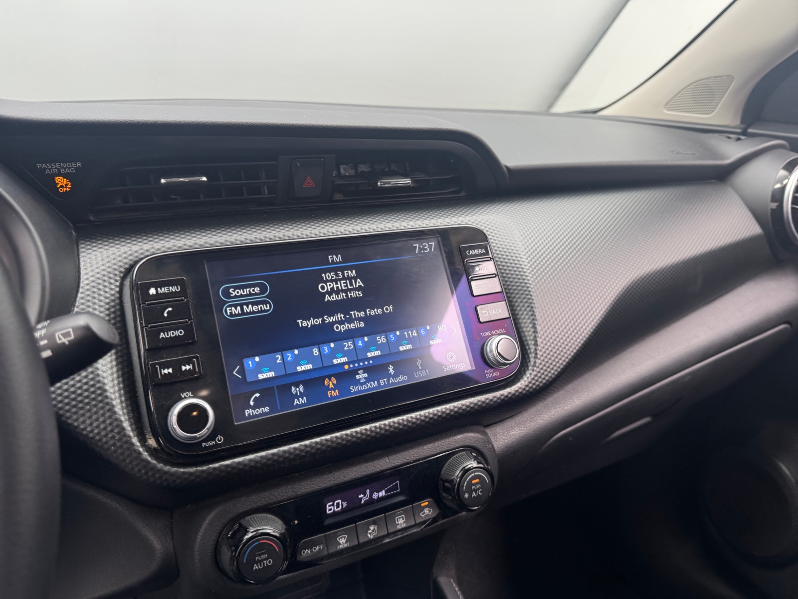 Thumbnail: 2021 Nissan Kicks - 4